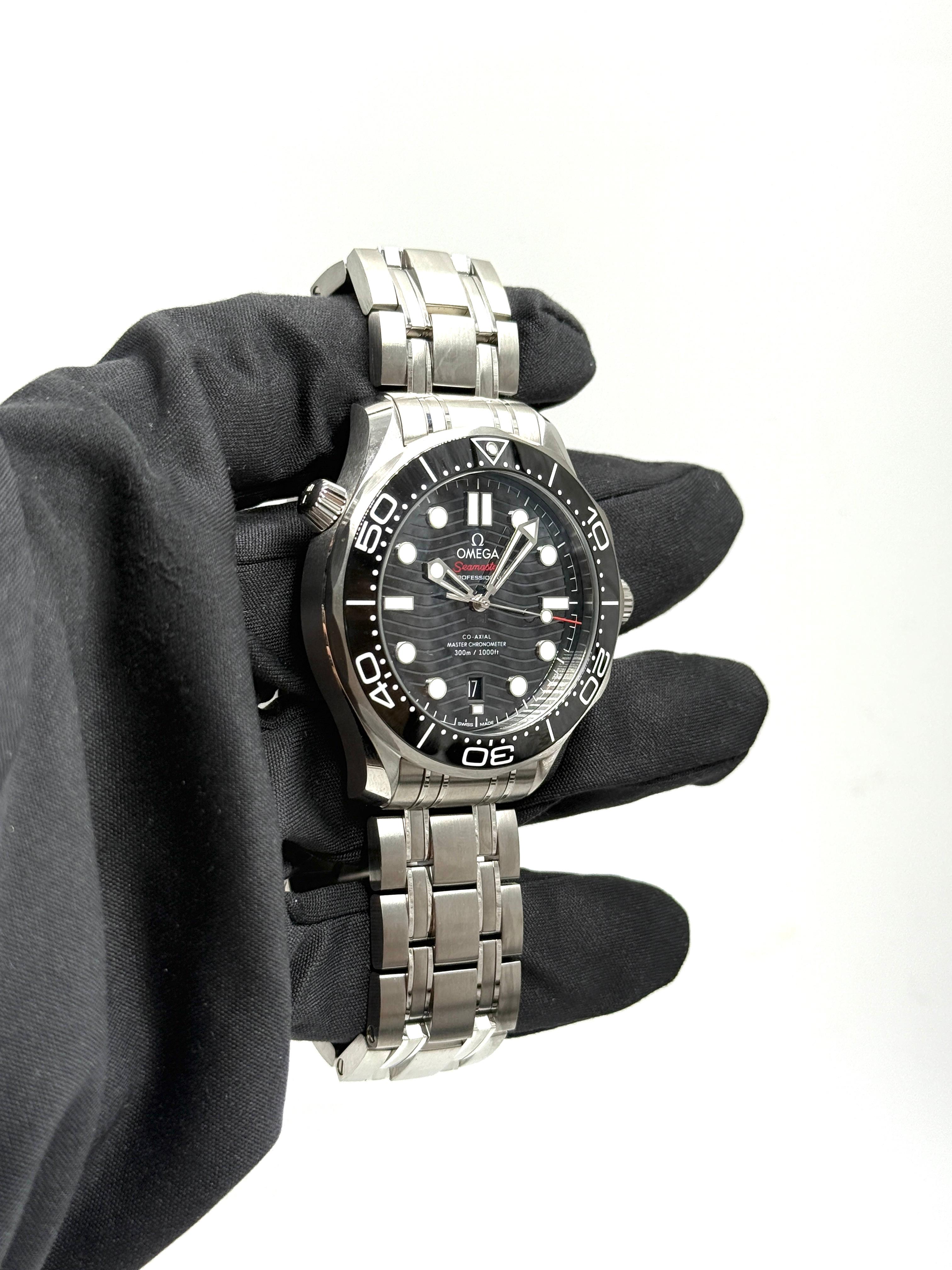 Omega Seamaster Diver 300M 42 mm 210.30.42.20.01.001 2023