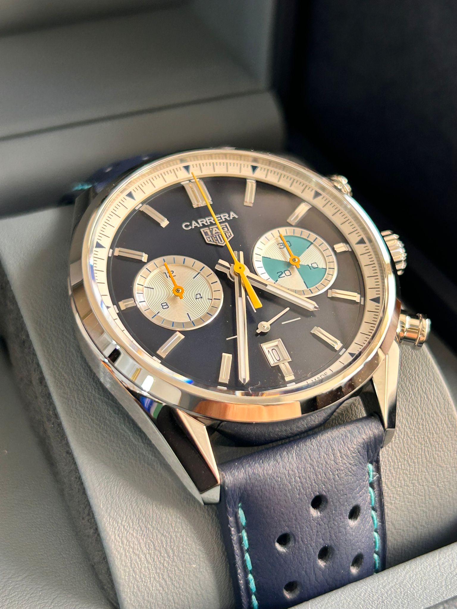 TAG Heuer Carrera Chronograph CBN201N.FC6620