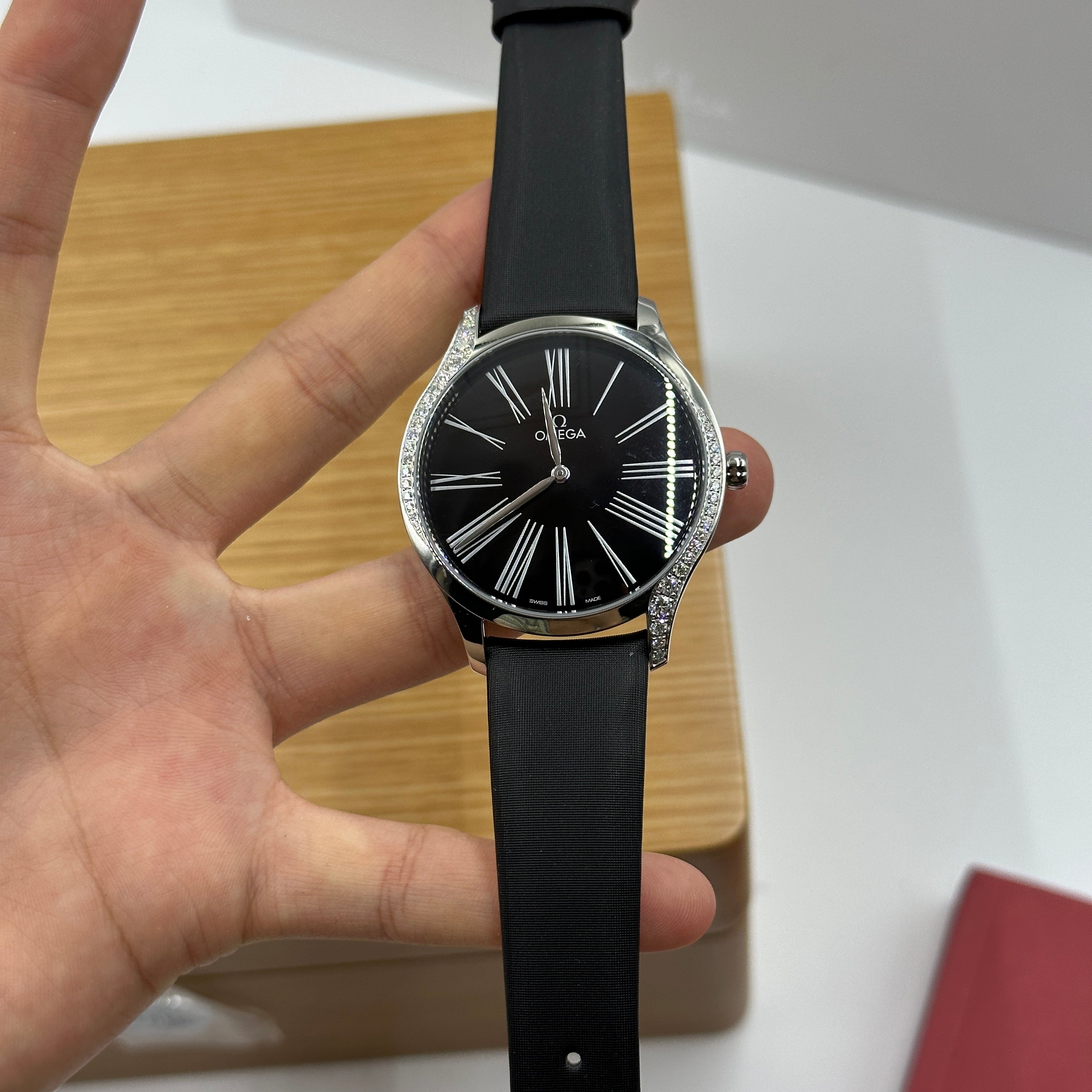 Omega De Ville Tresor 39 mm 428.17.39.60.01.001 2025