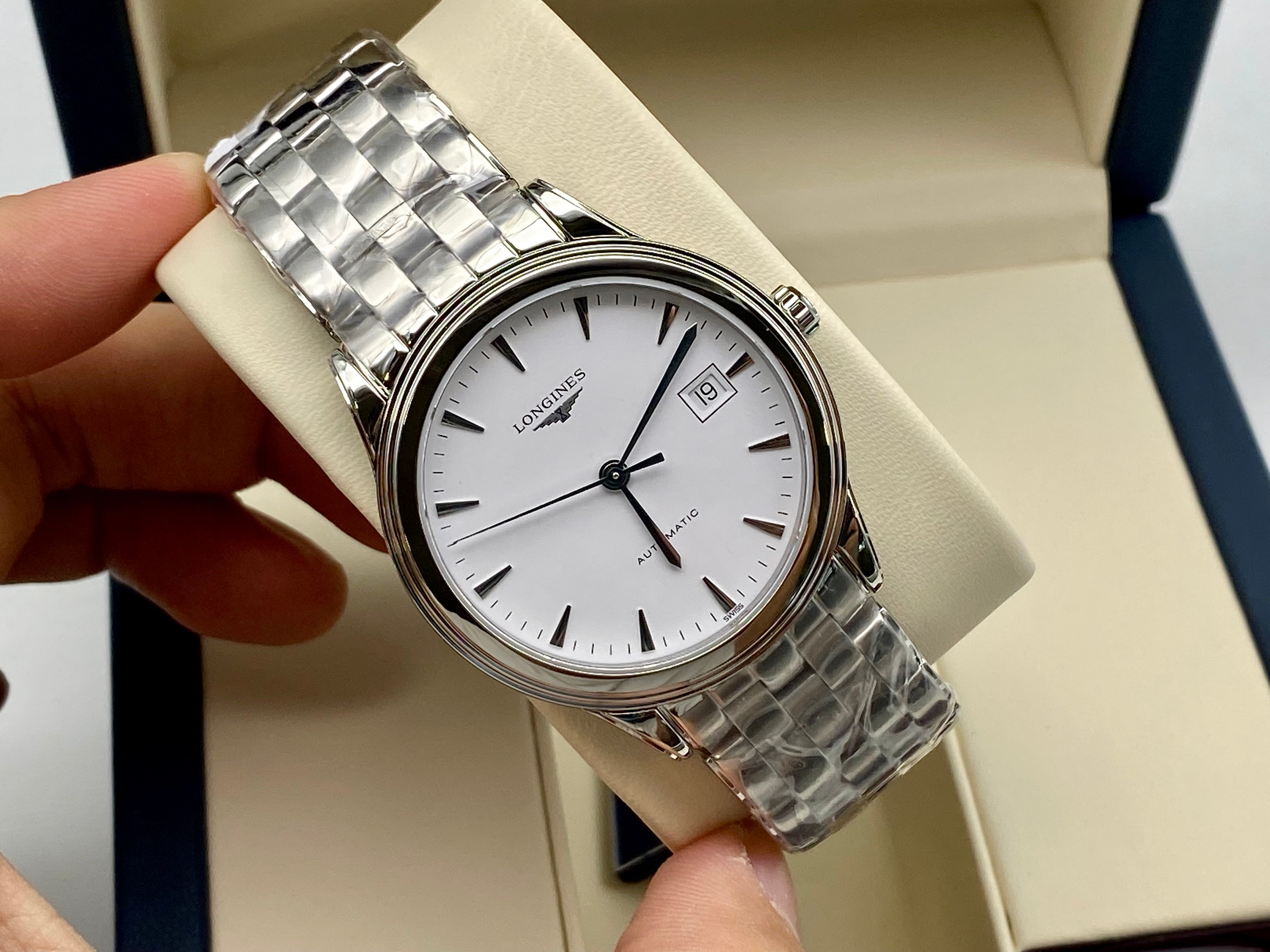 Longines Flagship 38.5mm L4.974.4.12.6