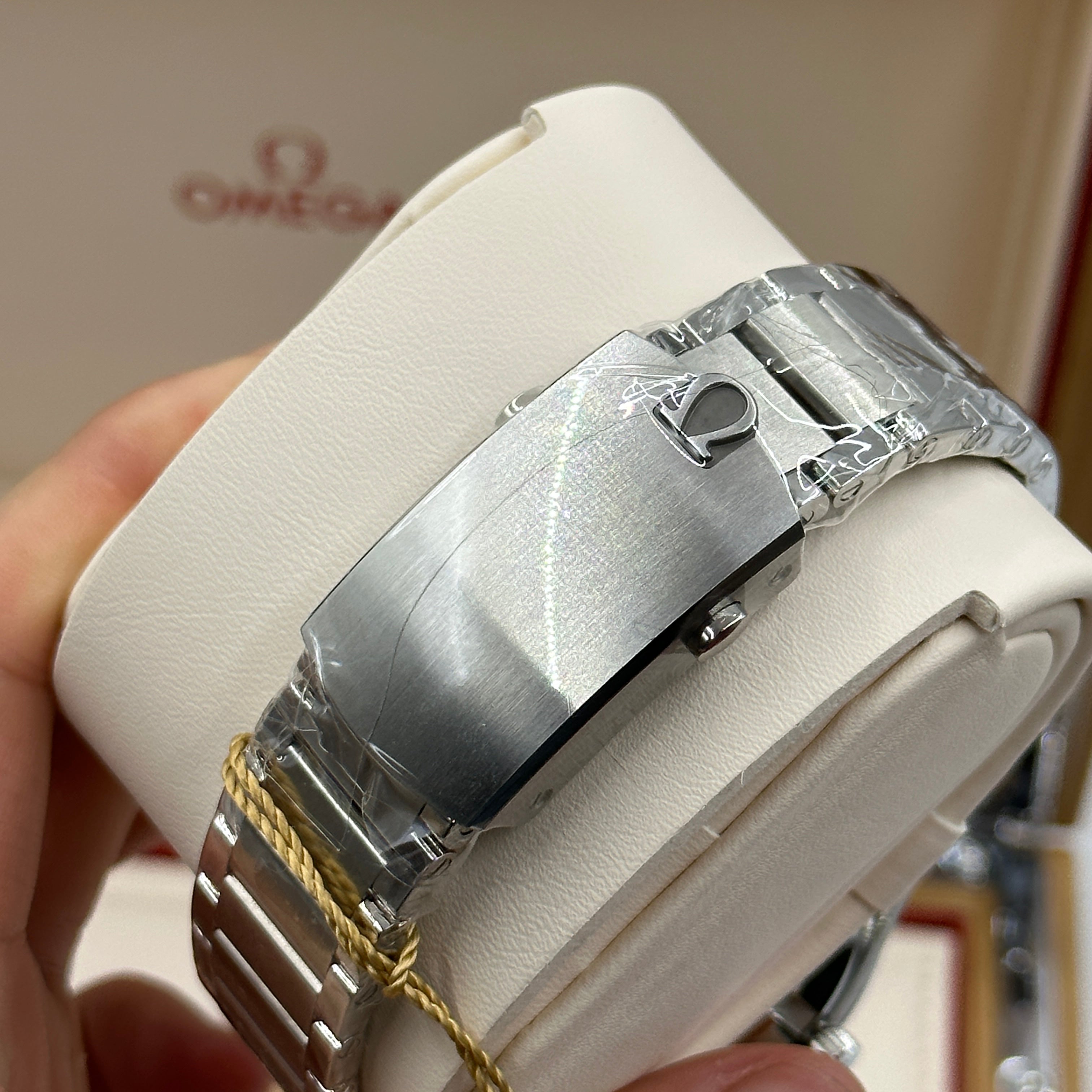 Omega Seamaster Railmaster 38 mm 220.10.38.20.01.002 2023