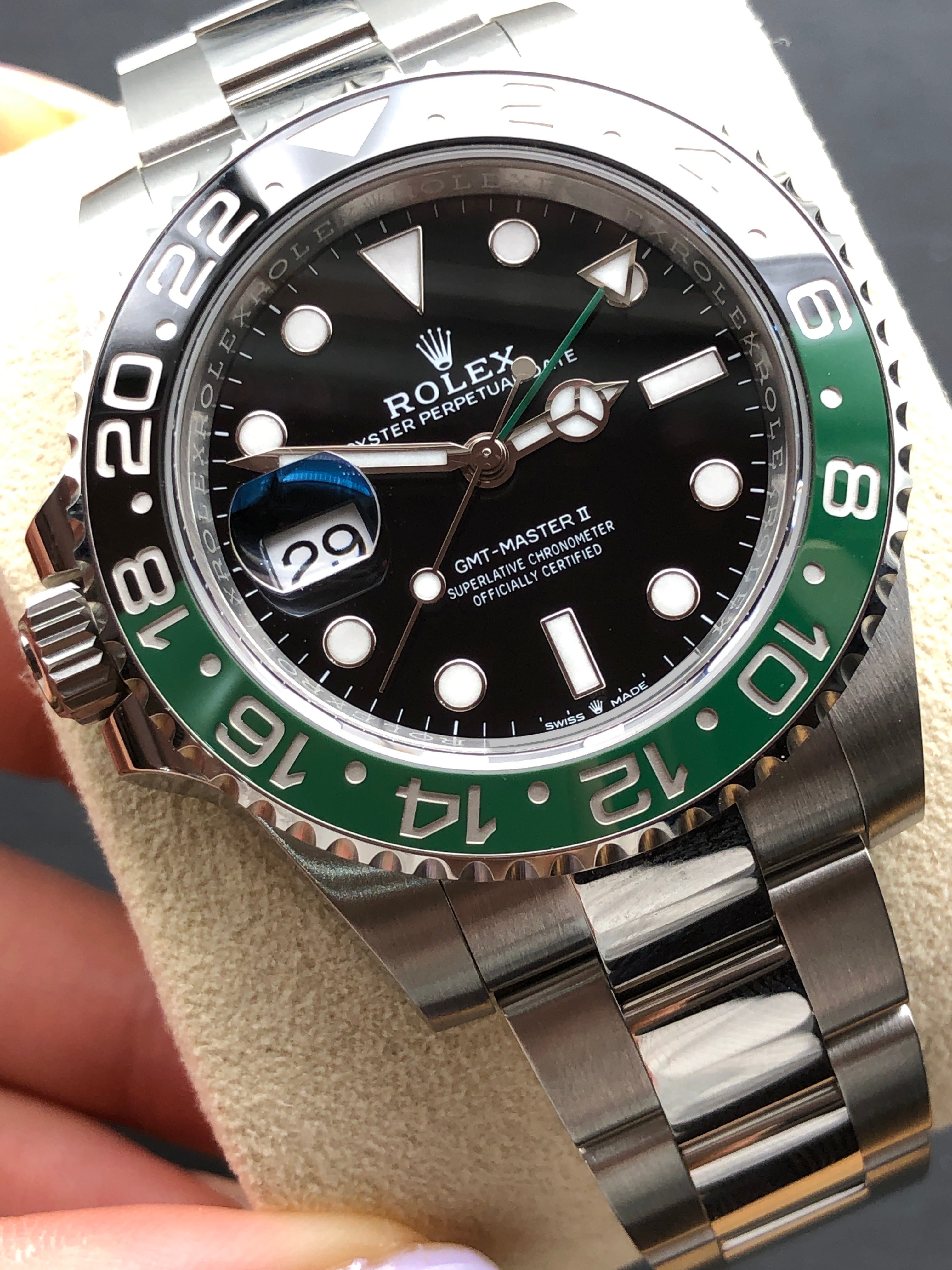 Rolex GMT-Master II 40mm 126720Vtnr Oyster 2024