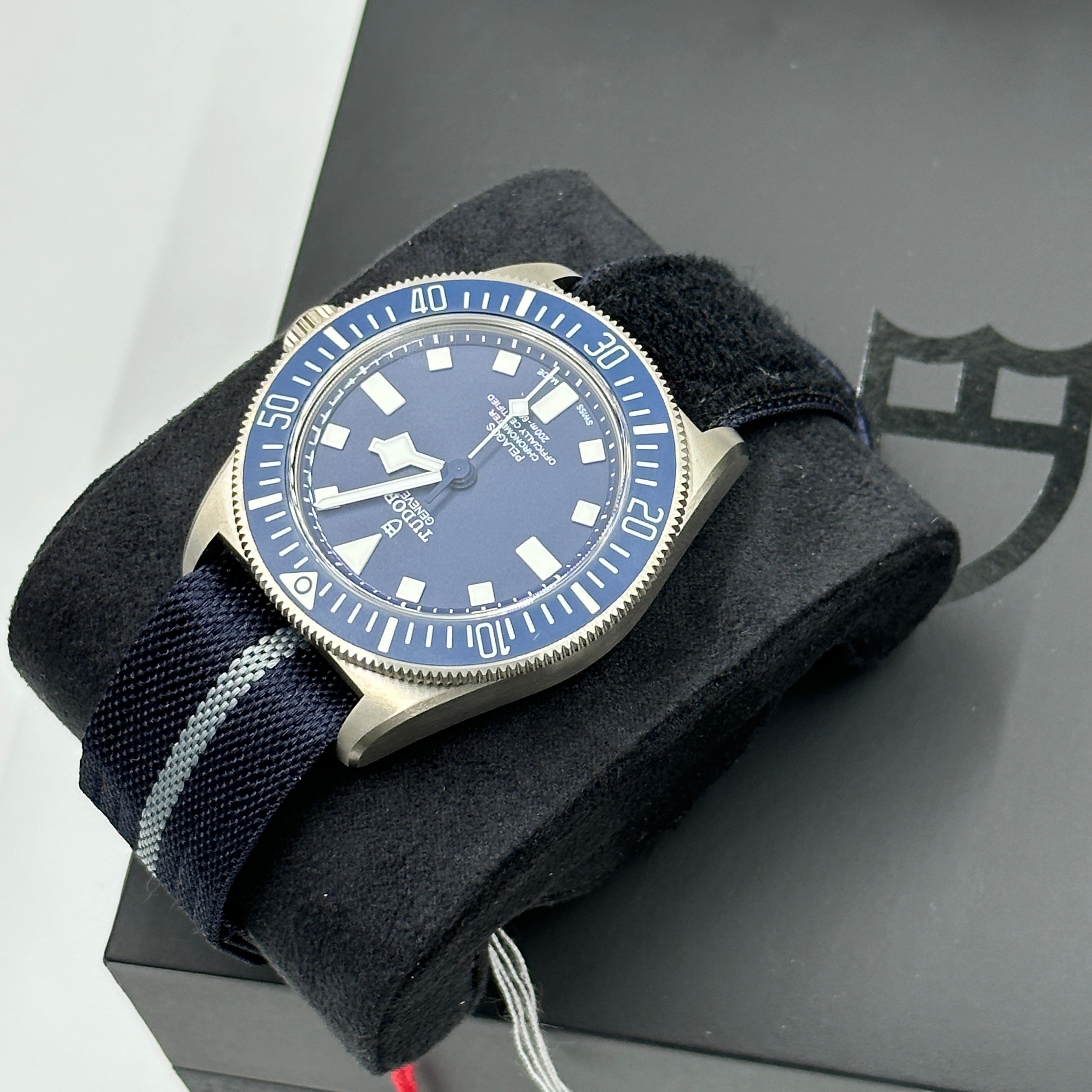 Tudor Pelagos FXD 42mm 25707B/23-0001 Blue Fabric 2024