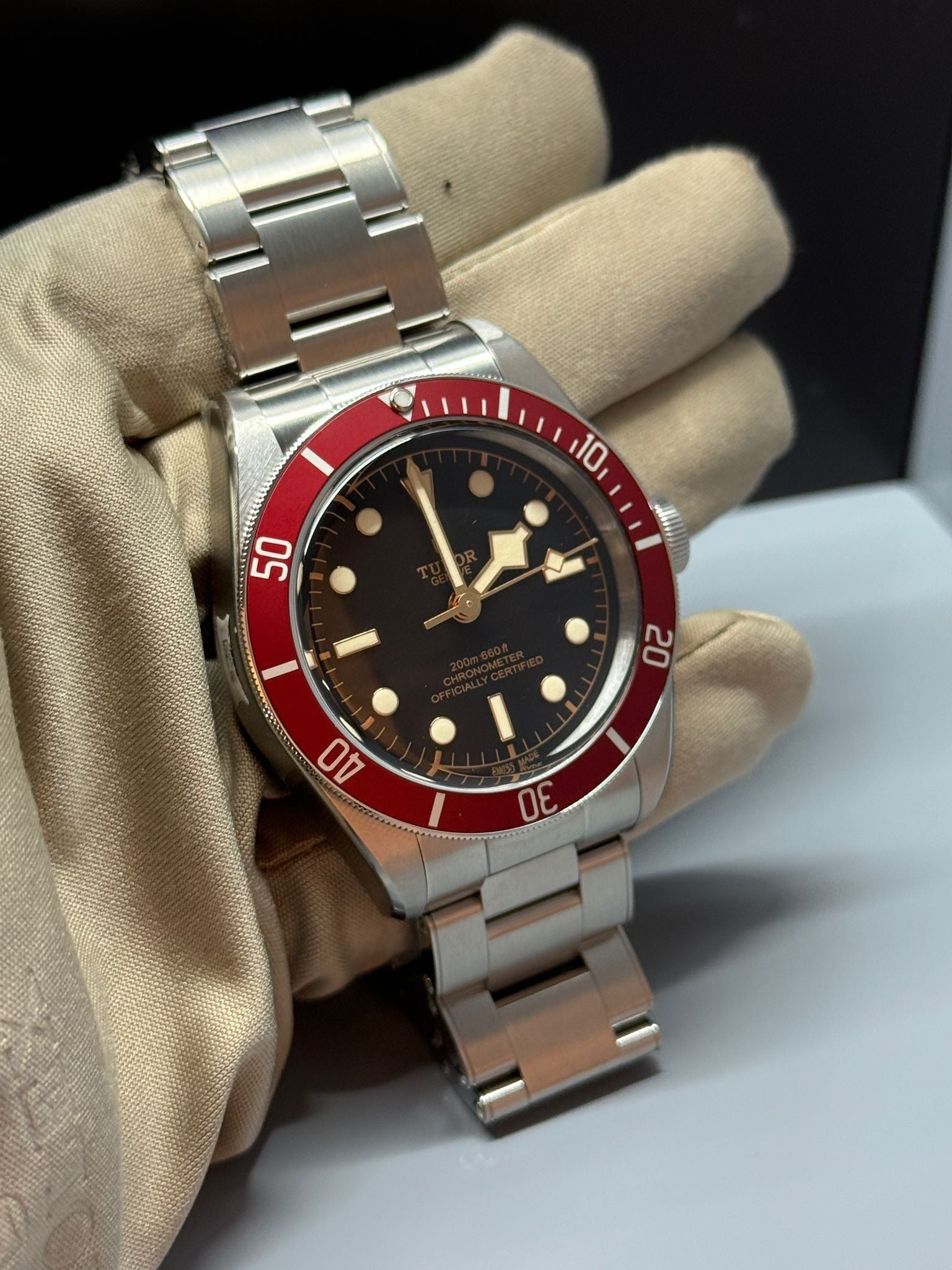 Tudor Black Bay 41mm 79230R-0012 Red Steel 2025 KCO