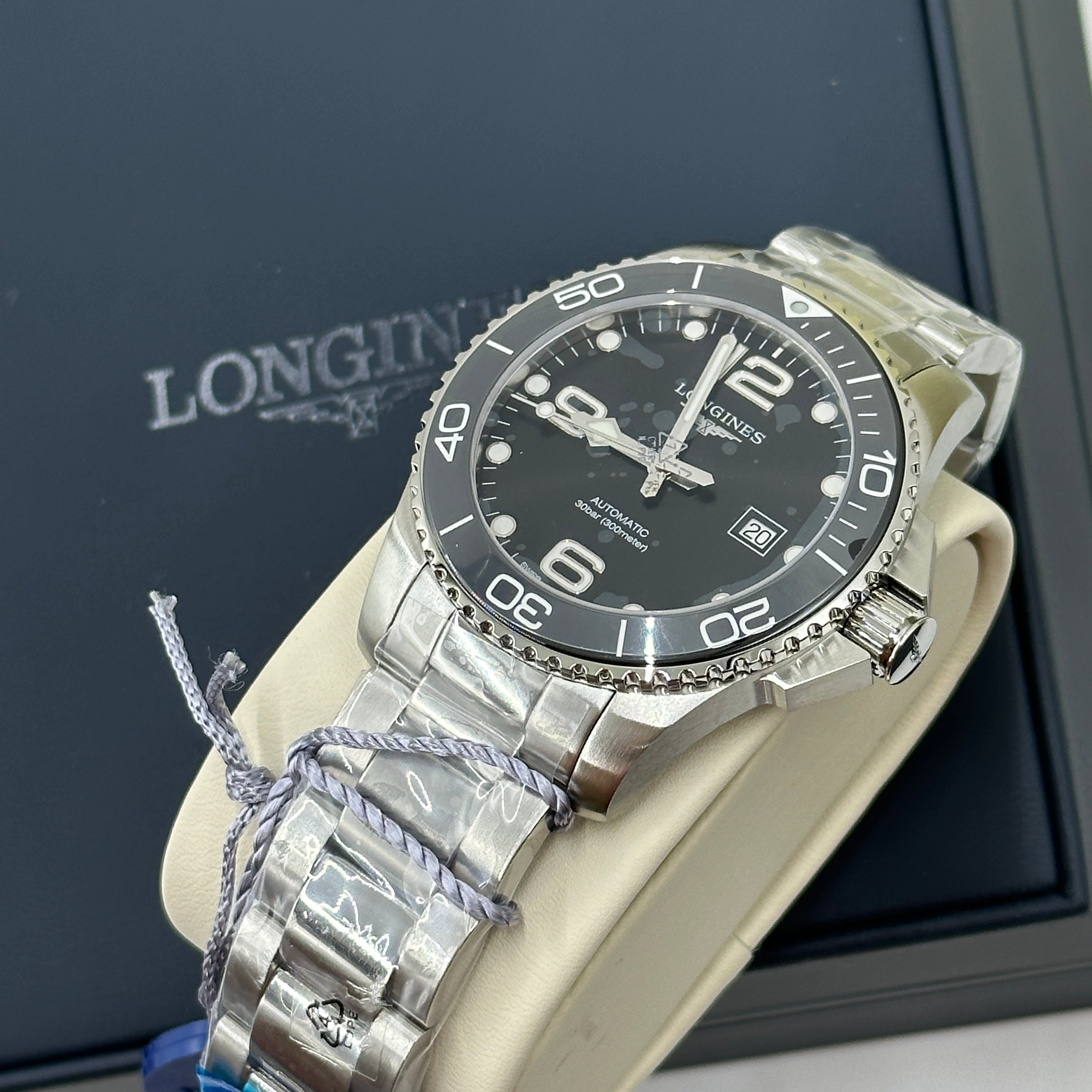Longines HydroConquest 43mm L3.782.4.56.6 2025