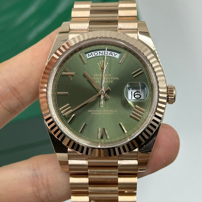 Rolex Day-Date 40 40mm 228235 Green Roman 2024