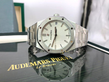 Audemars Piguet Royal Oak 41mm 15500St White 2021