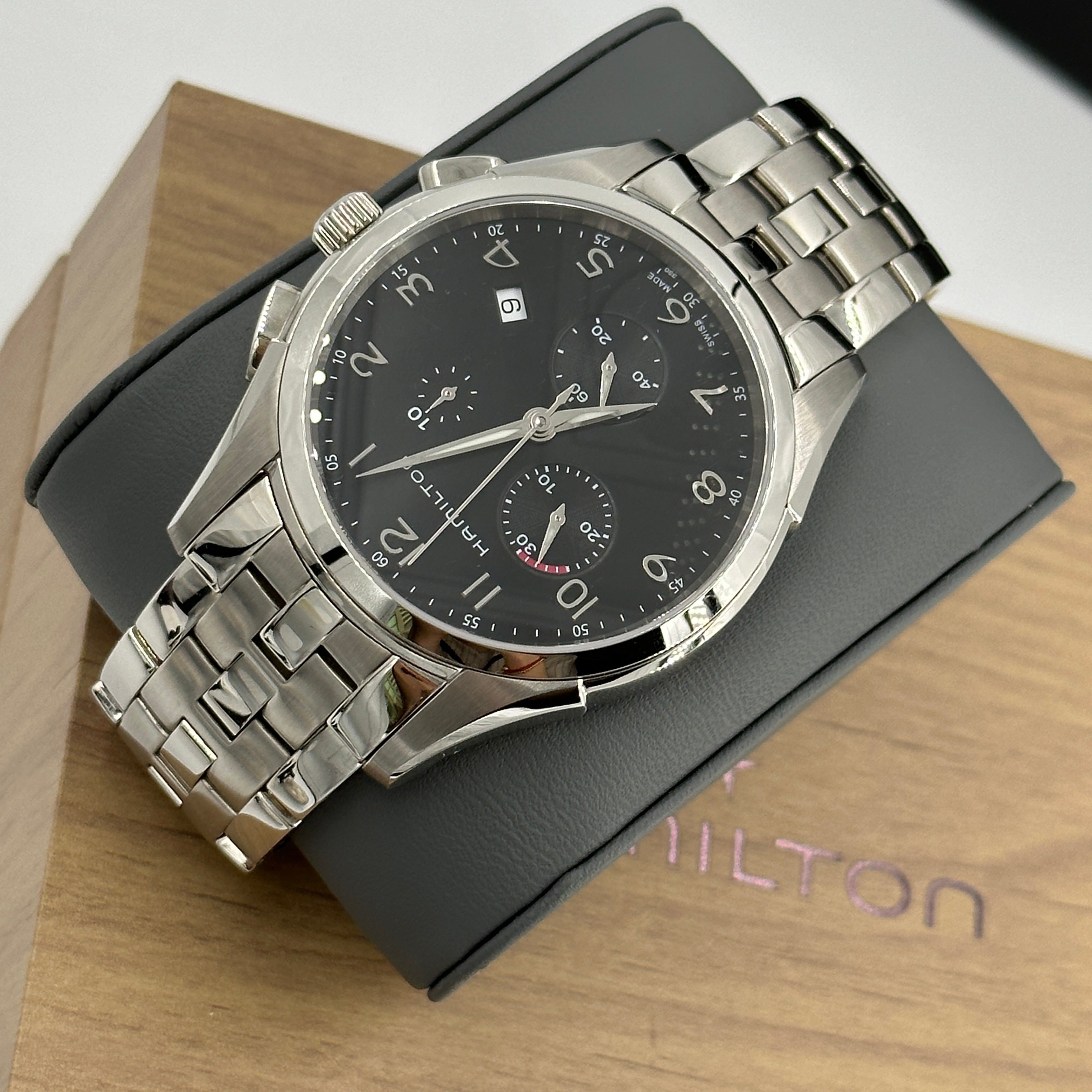 Hamilton Jazzmaster Thinline Chrono Quartz 43mm H38612133 2024