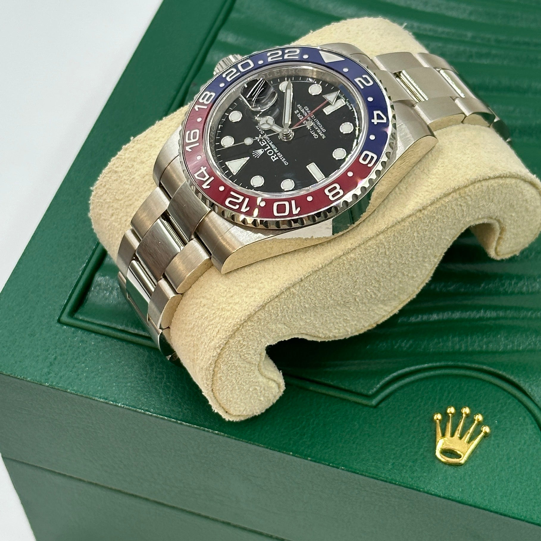 Rolex GMT-Master II 40mm 116719Blro 2021