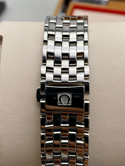 Omega De Ville Prestige 39.5 mm 424.10.40.20.01.001 2025