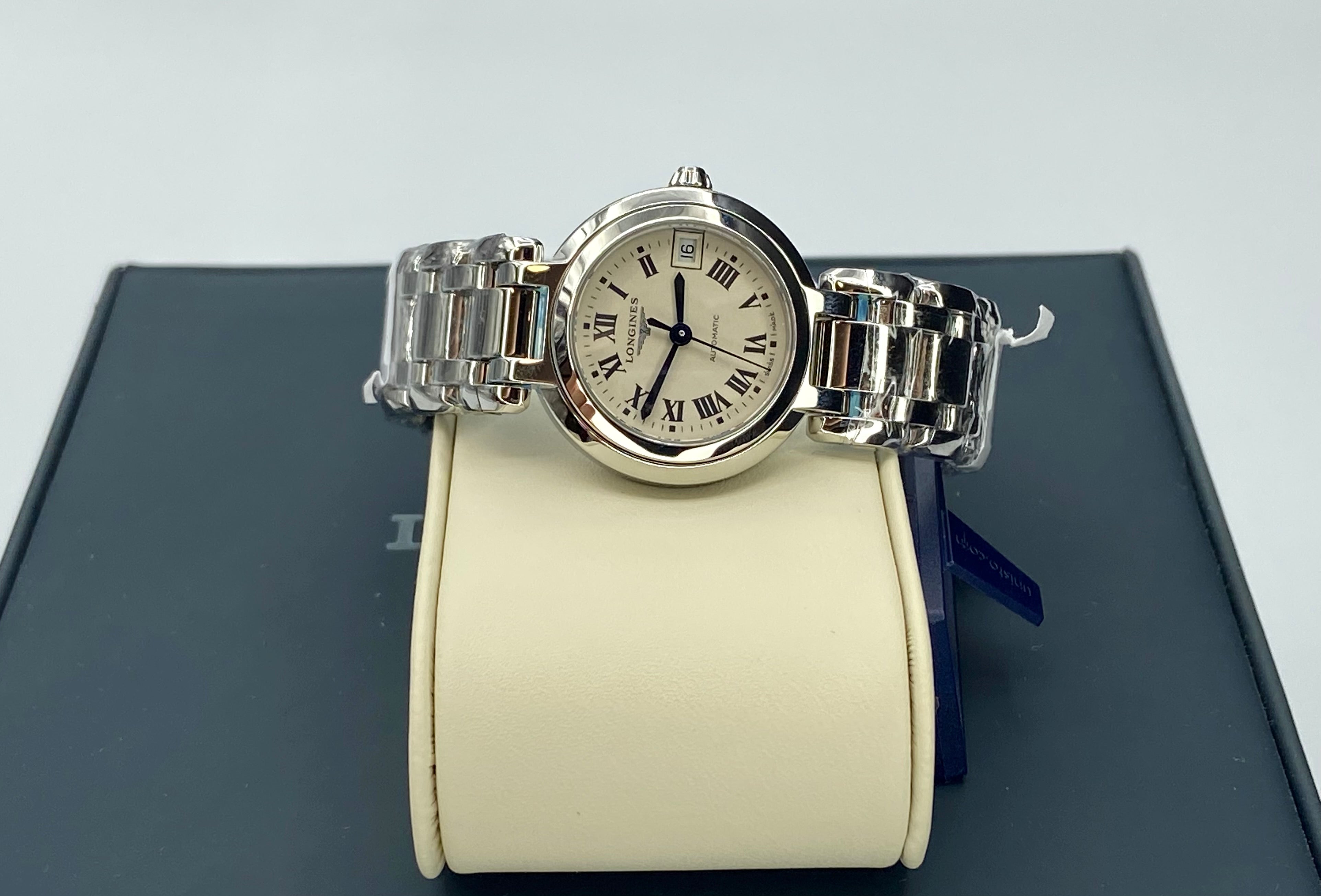 Longines PrimaLuna 26.5mm L8.111.4.71.6