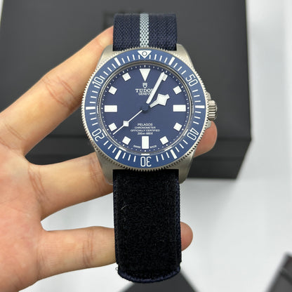 Tudor Pelagos FXD 42mm 25707B/23-0001 Blue Fabric 2024