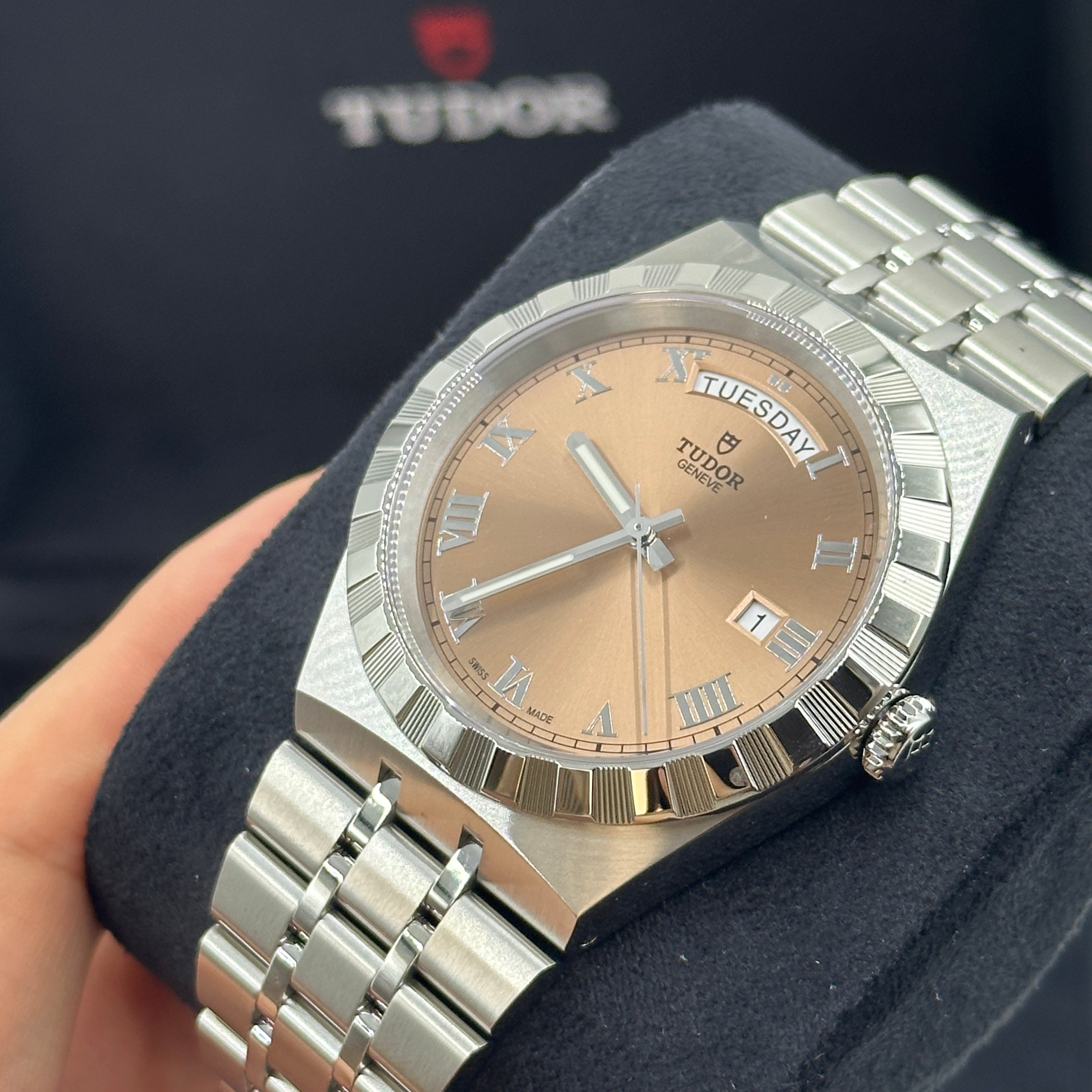 Tudor Tudor Royal 41mm 28600-0009 Pink Roman 2025