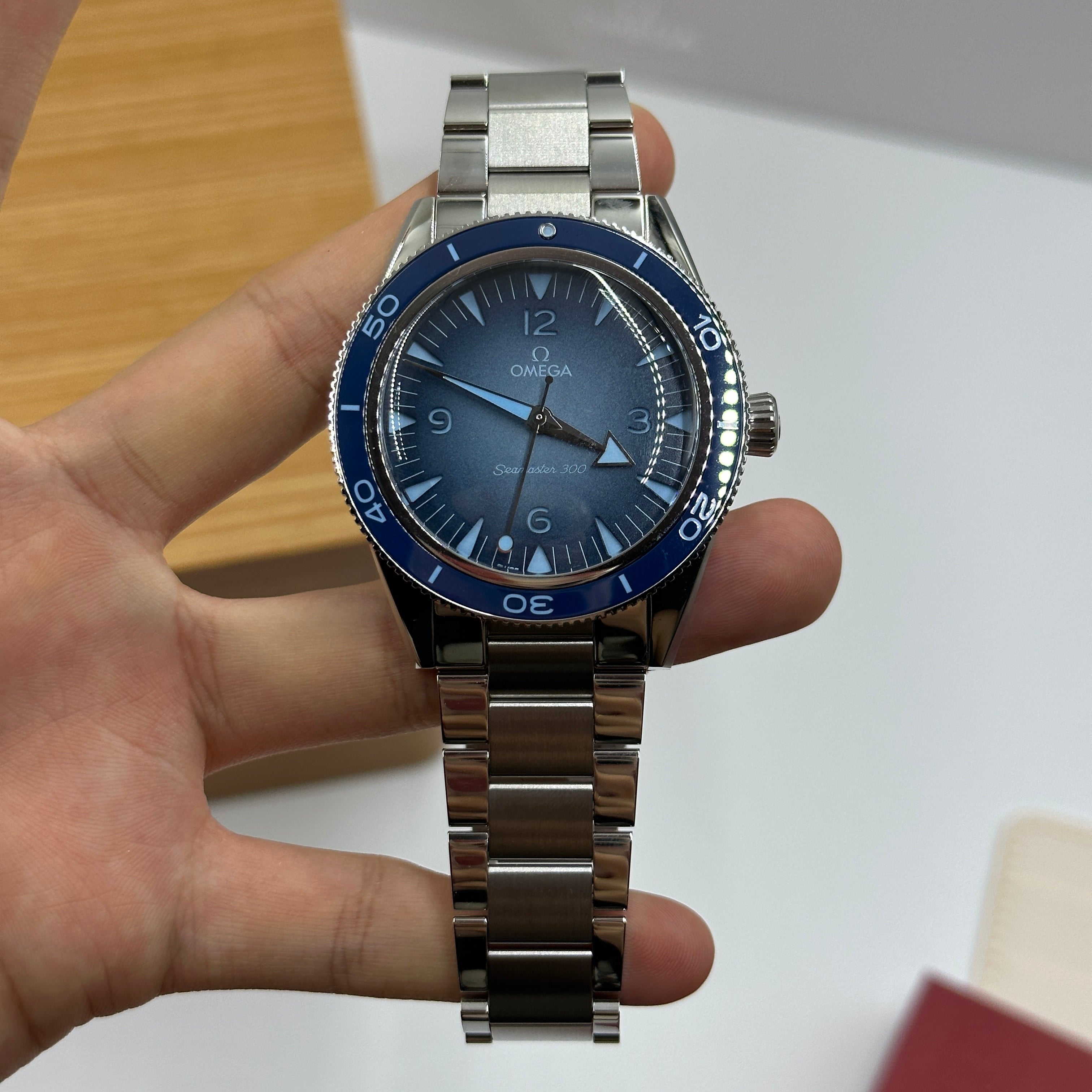Omega Seamaster 300 Master Chronometer 41mm 234.30.41.21.03.002 2023