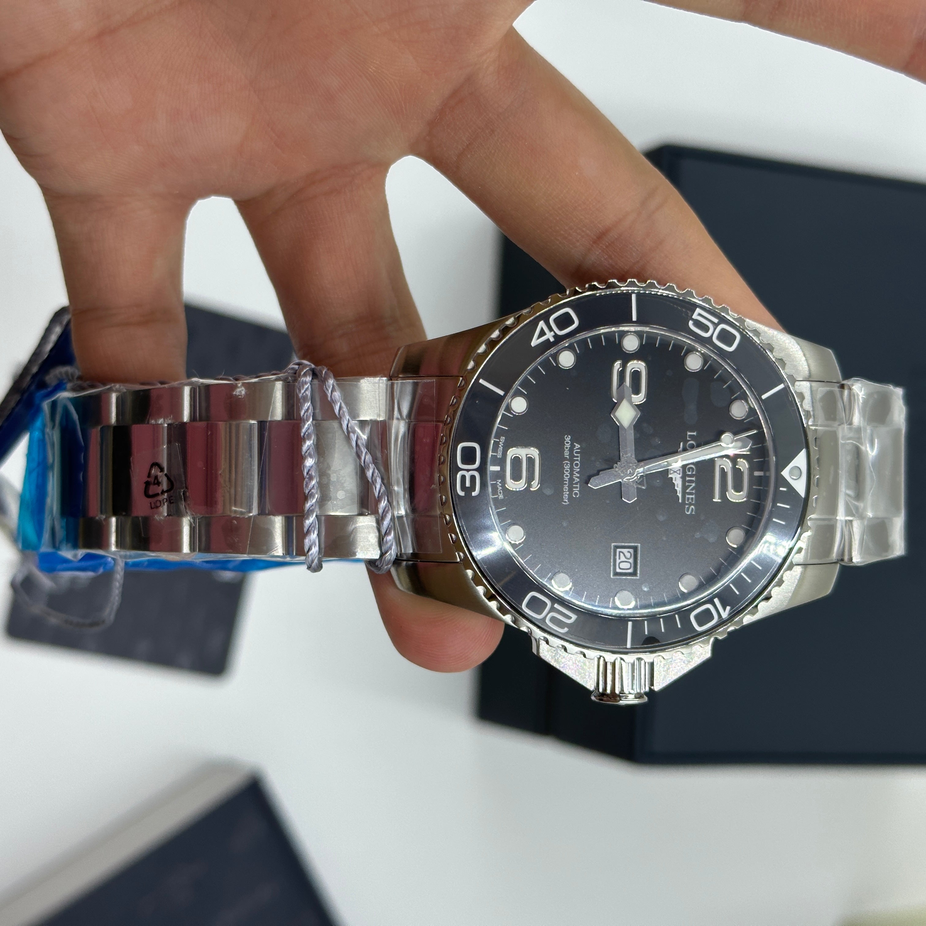 Longines HydroConquest 43mm L3.782.4.56.6 2025