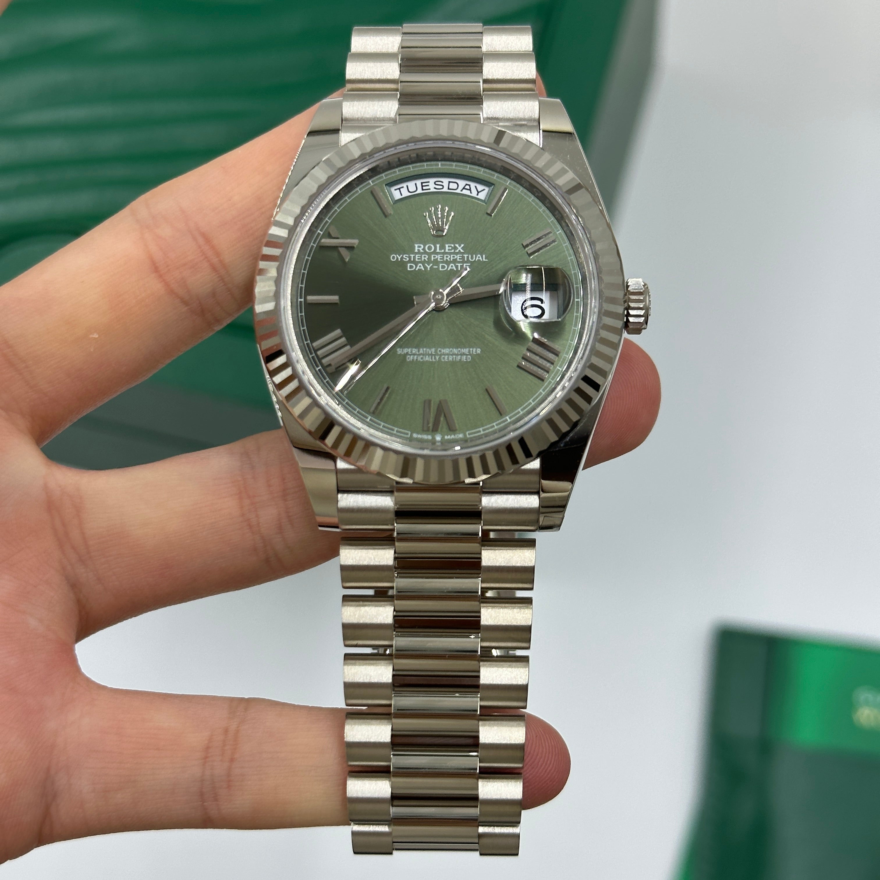 Rolex Day-Date 40 40mm 228239 Green Roman 2024