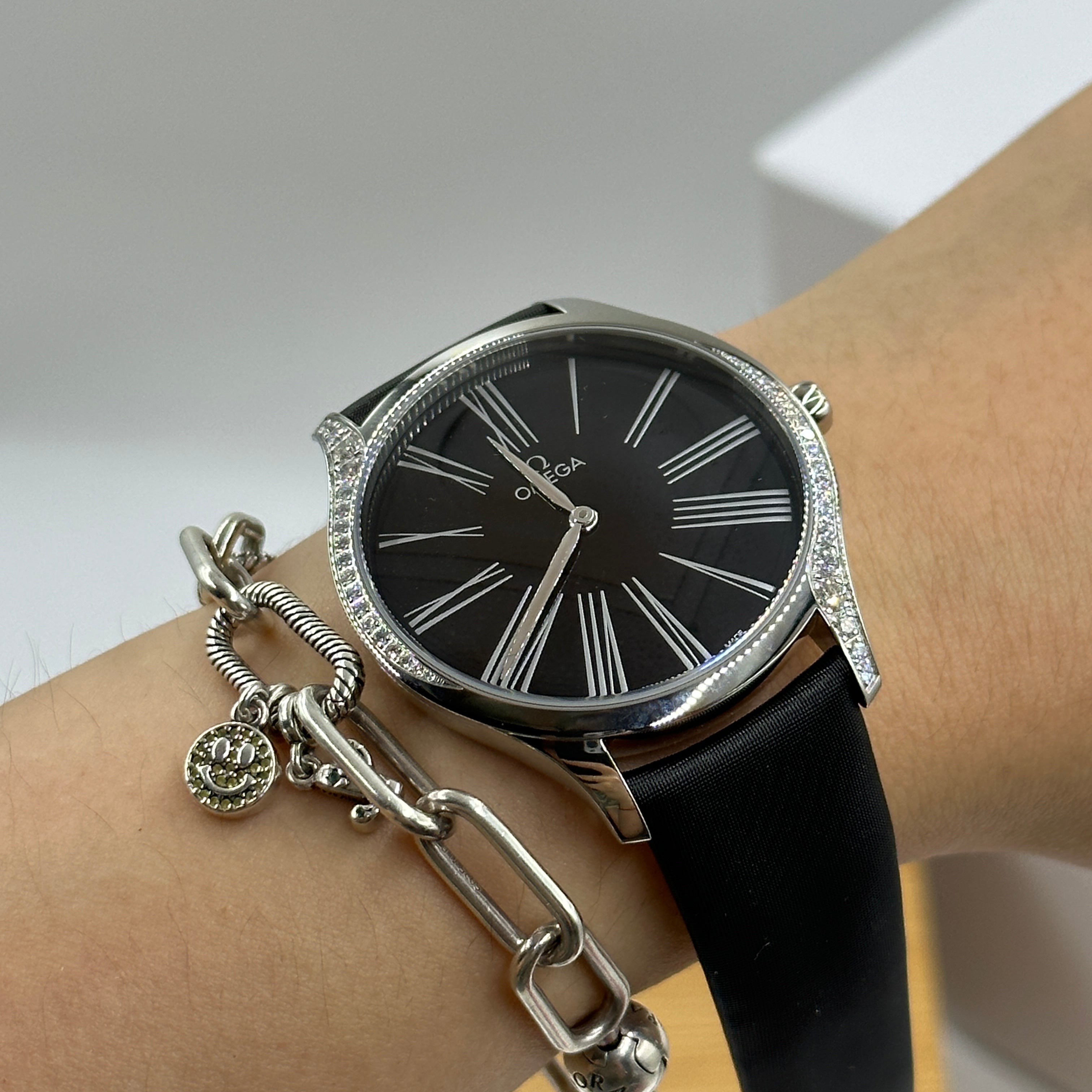 Omega De Ville Tresor 39 mm 428.17.39.60.01.001 2025