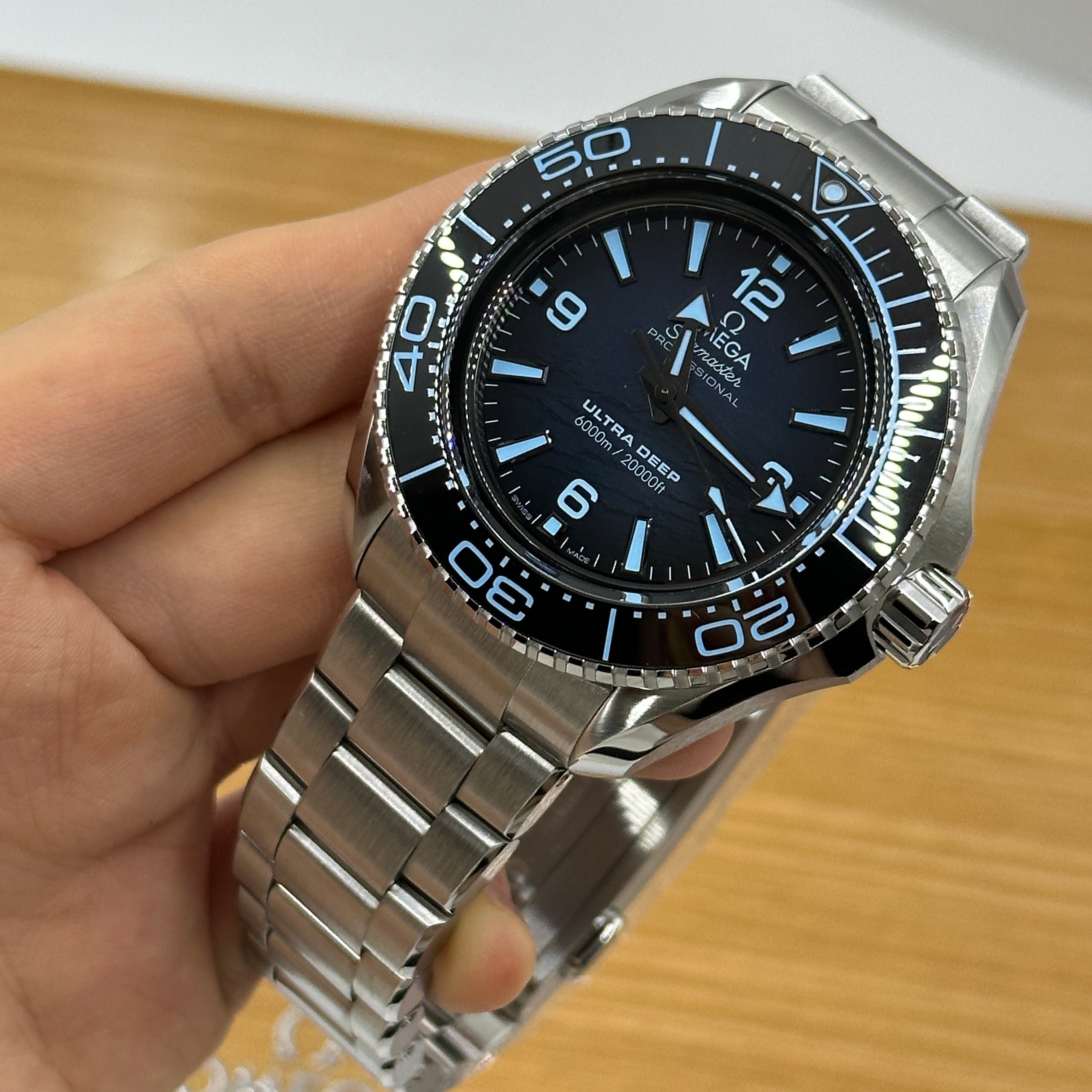 Omega Seamaster Planet Ocean 6000M 45.5 mm 215.30.46.21.03.002 2024