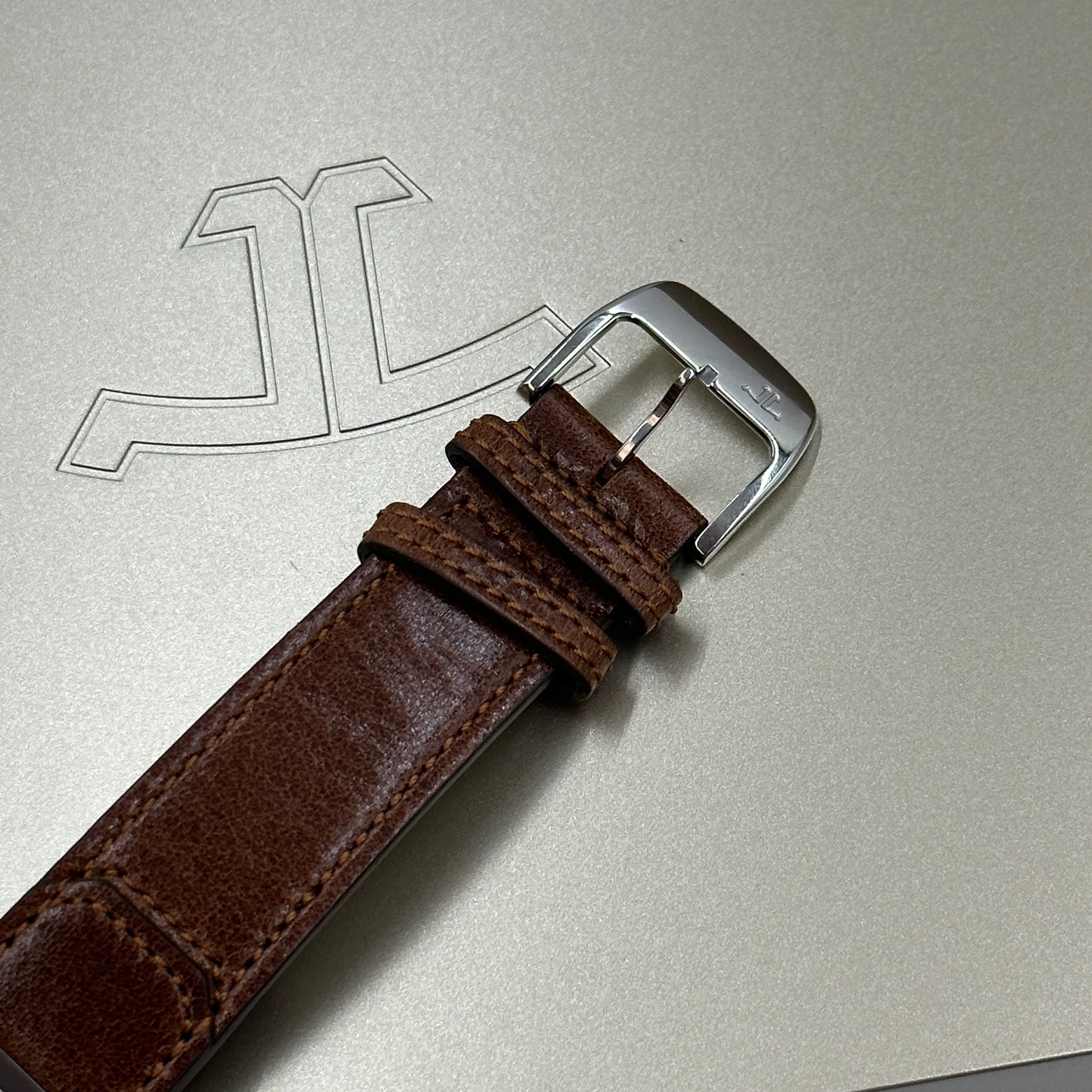 Jaeger-Lecoultre Reverso Classic Small  Q3858522 2023