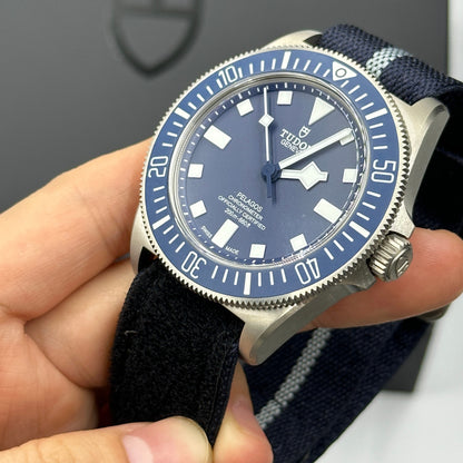 Tudor Pelagos FXD 42mm 25707B/23-0001 Blue Fabric 2024