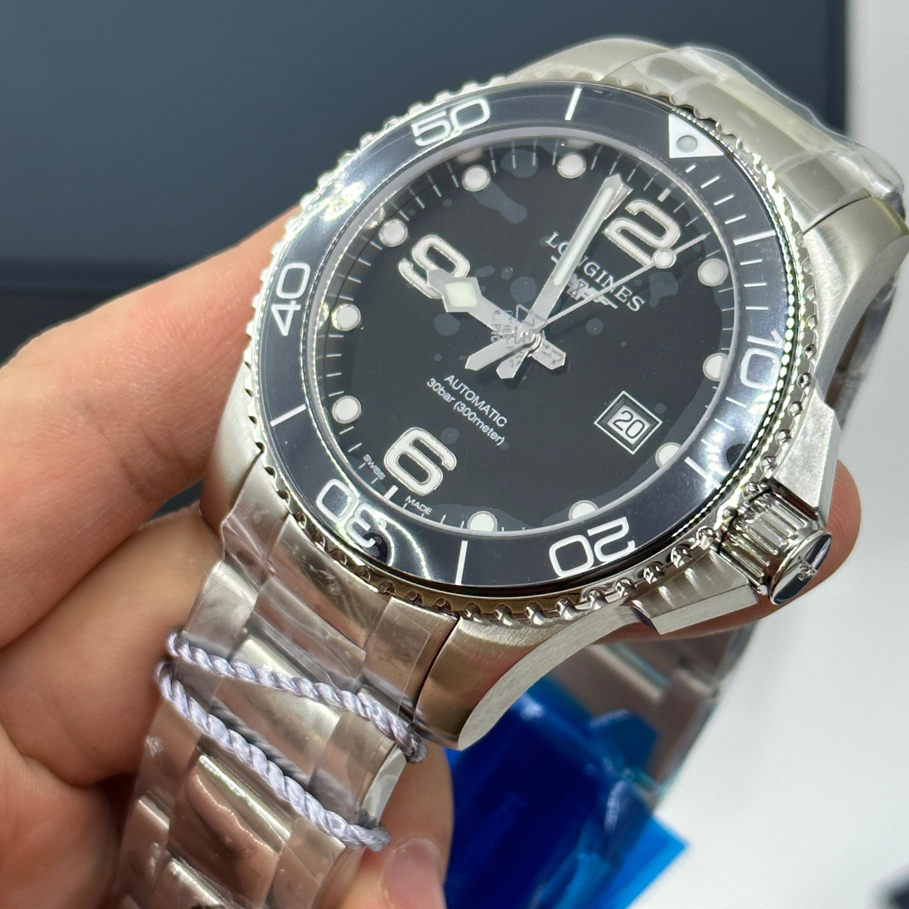 Longines HydroConquest 43mm L3.782.4.56.6 2025