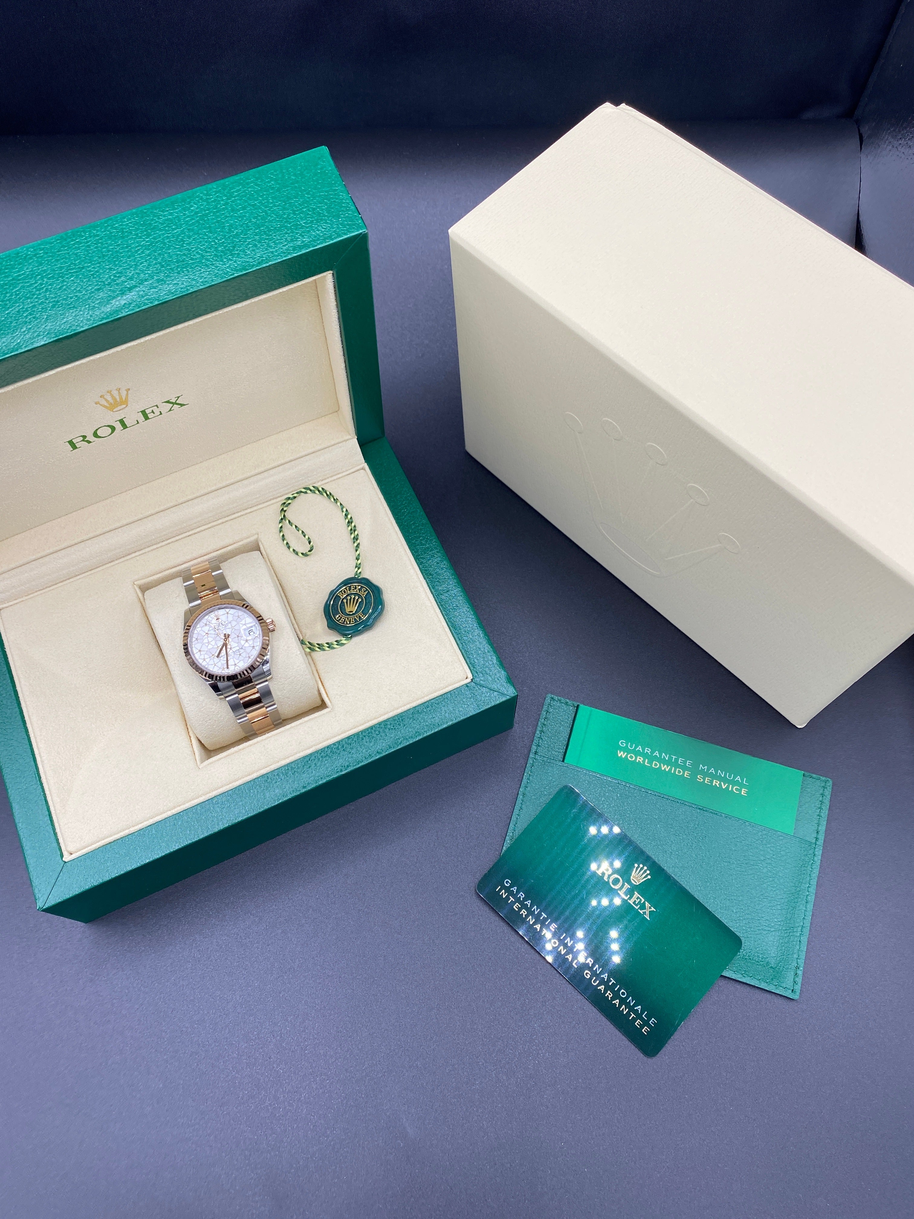 Rolex Datejust 31 278271 Silver Floral Oyster 2024