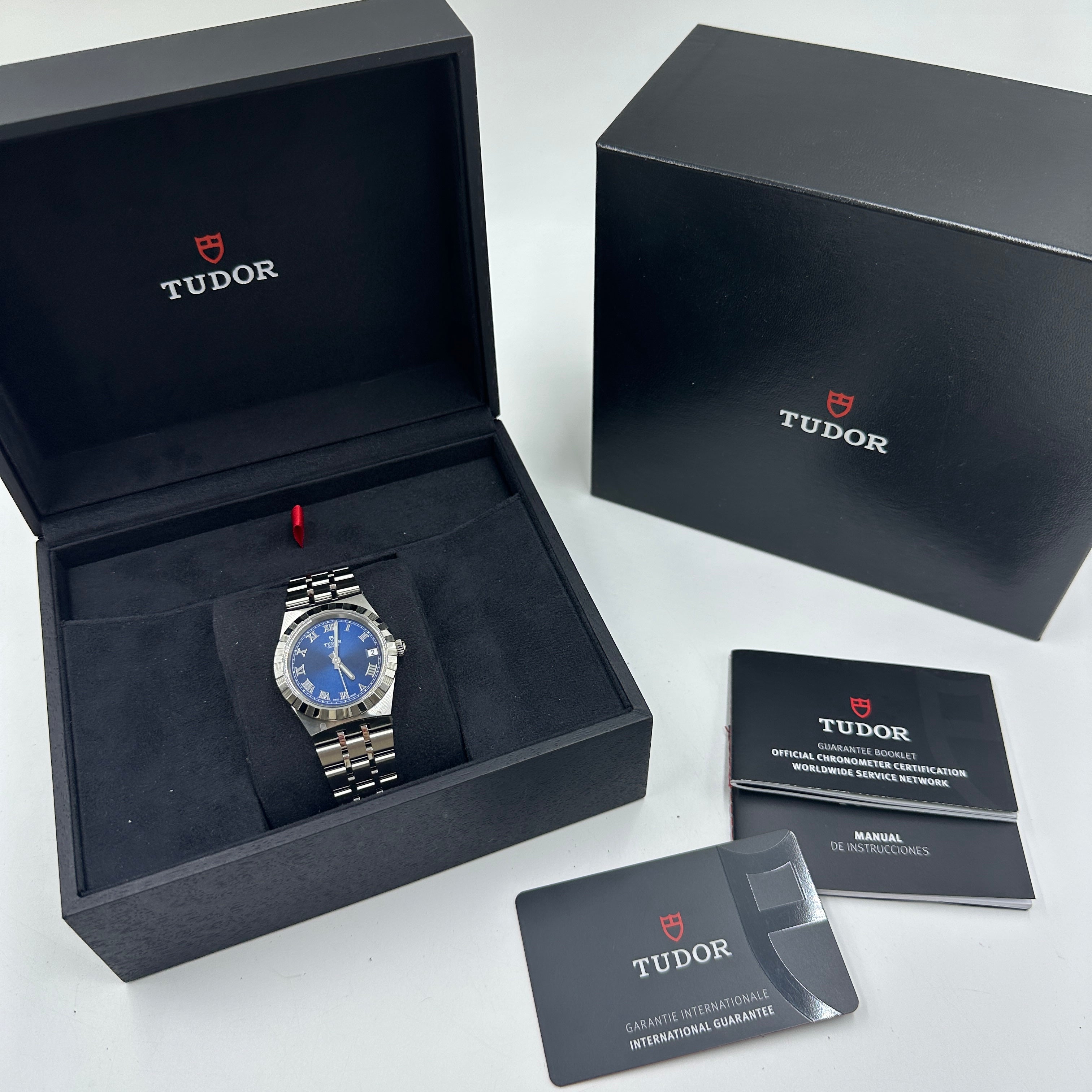 Tudor Tudor Royal 34mm 28400-0006 Blue Roman Steel 2023
