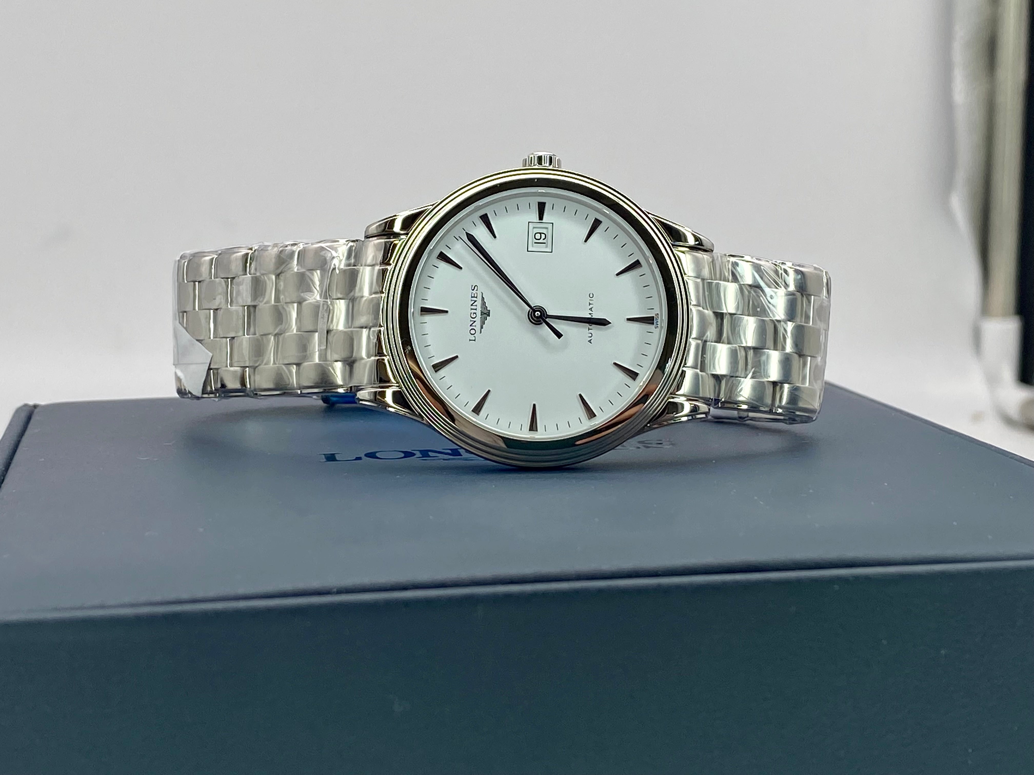 Longines Flagship 38.5mm L4.974.4.12.6