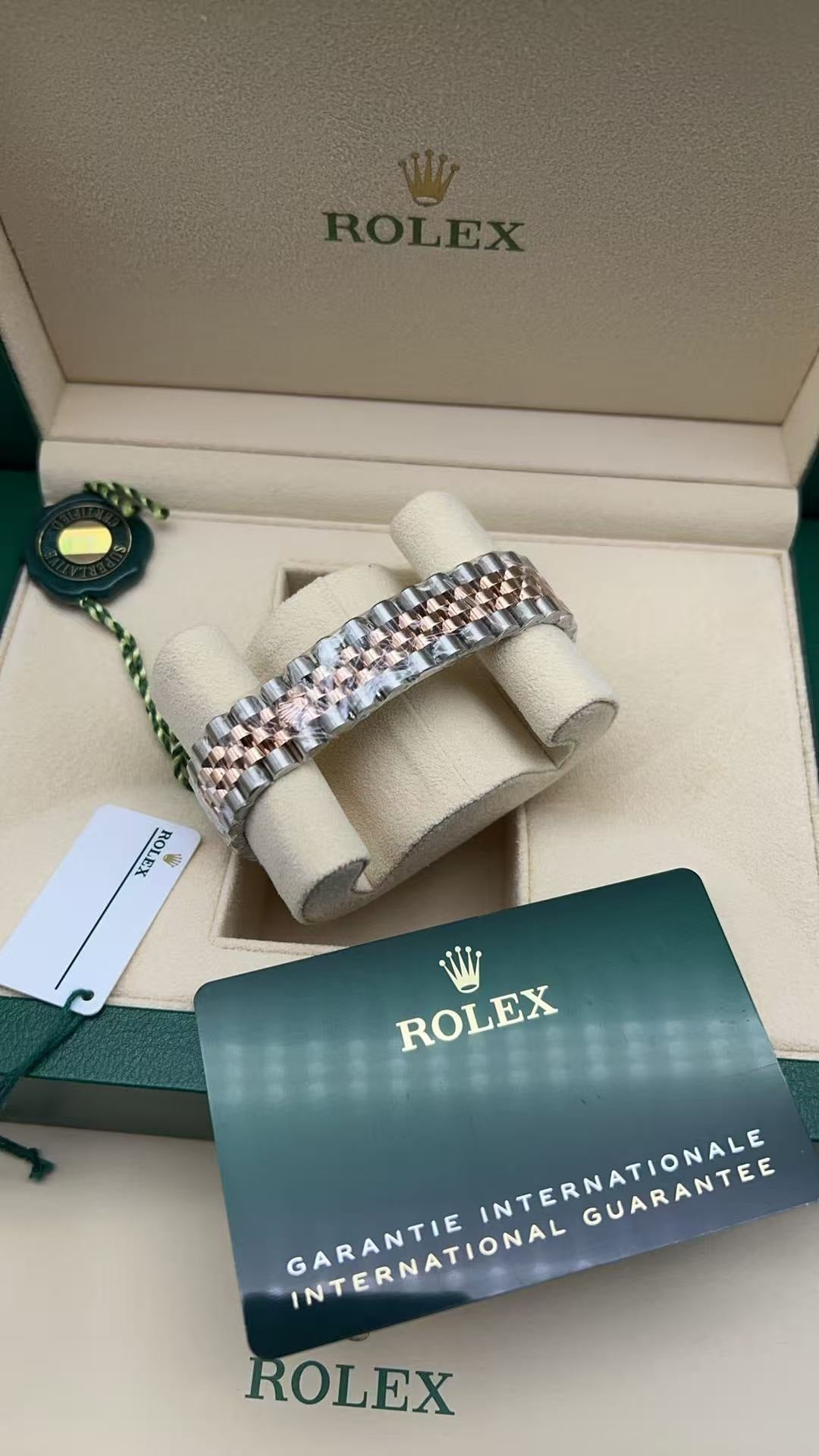 Rolex Datejust 31 278341RBR Sliver Flower Oyster 2025