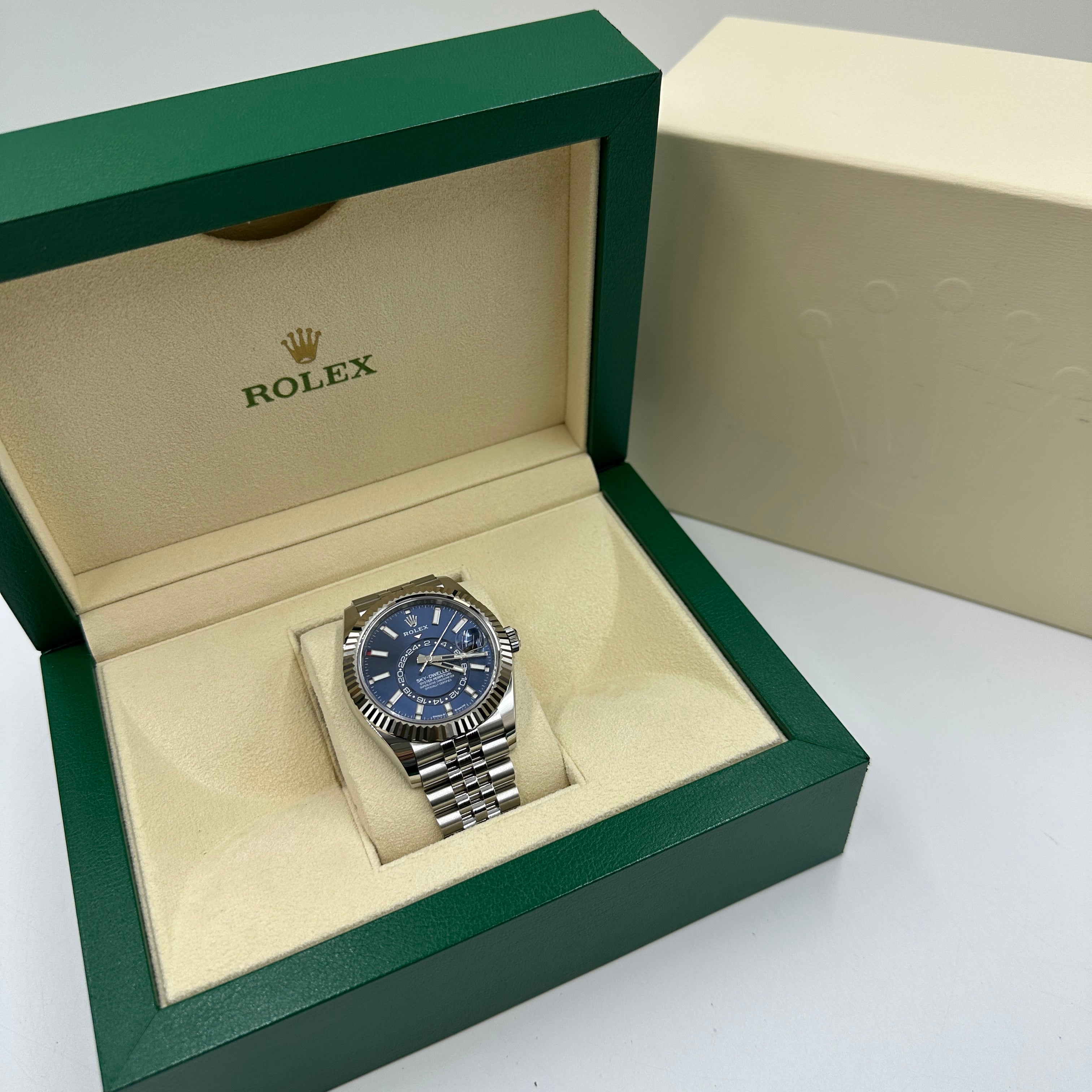 Rolex Sky-Dweller 42mm 336934 Blue Jubilee 2023