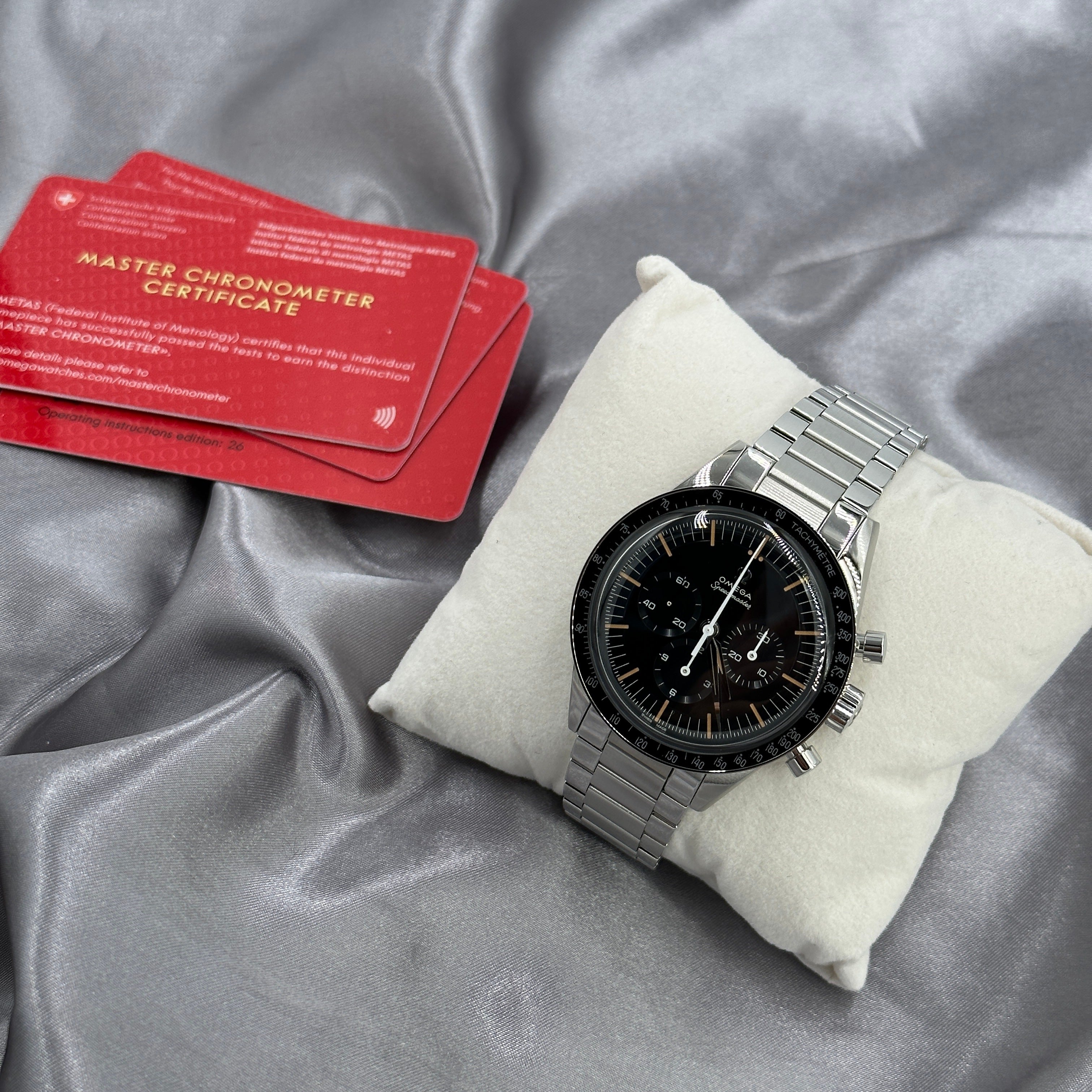 Omega Speedmaster First Omega In Space 39.7mm 310.30.40.50.06.001 2025
