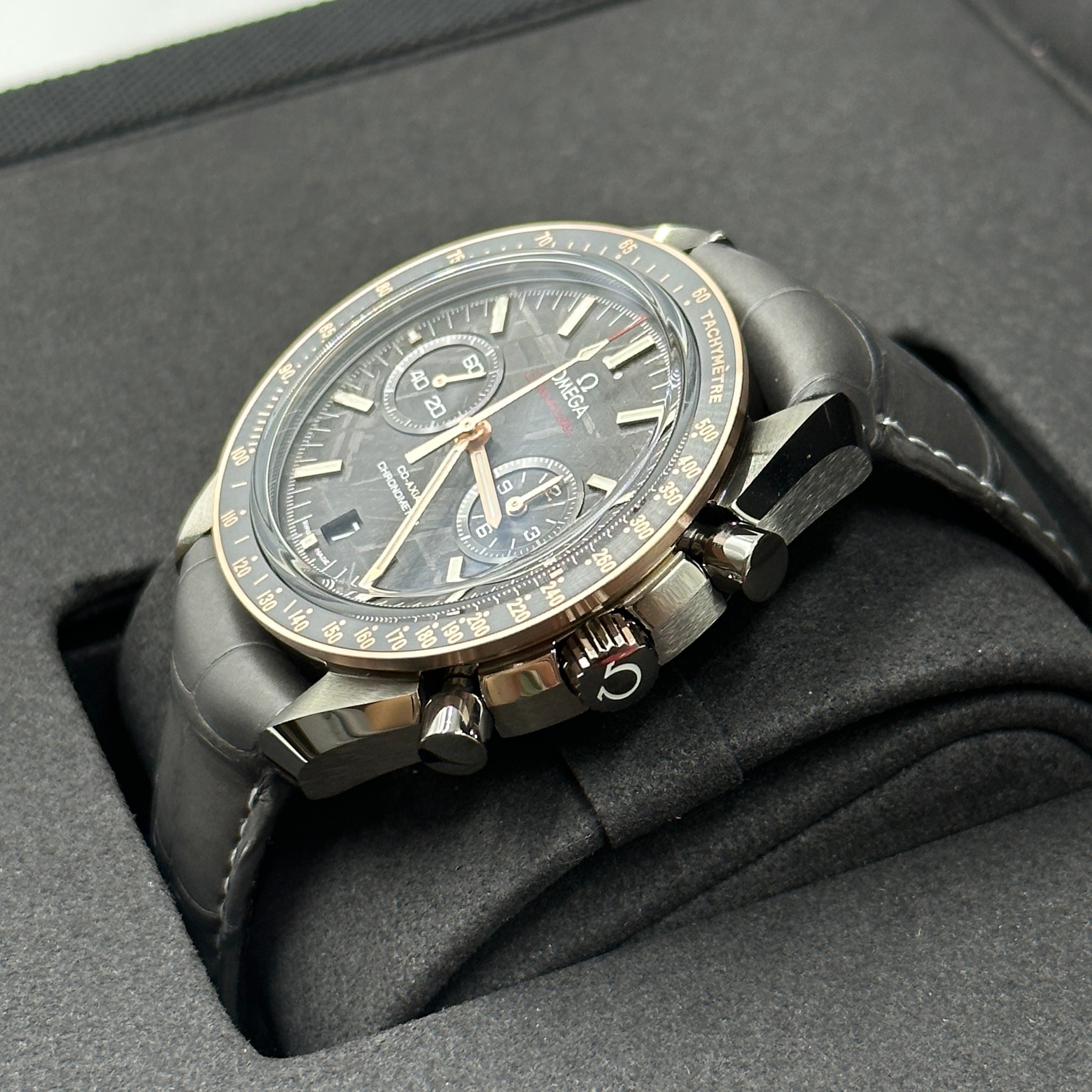 Omega Speedmaster Dark Side of the Moon 44.25 mm 311.63.44.51.99.001 2025