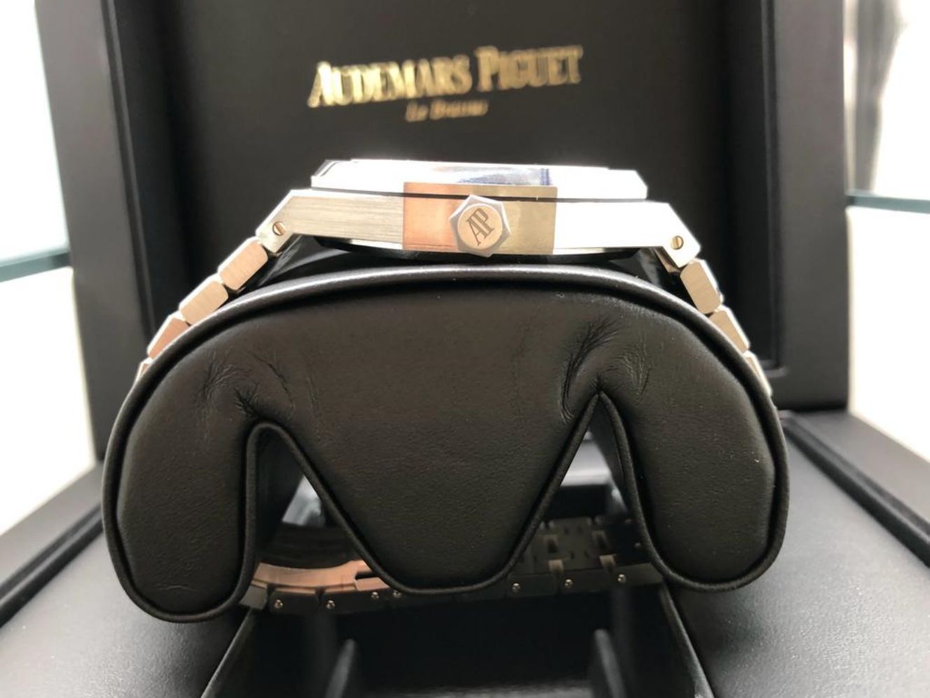Audemars Piguet Royal Oak 41mm 15500St White 2021