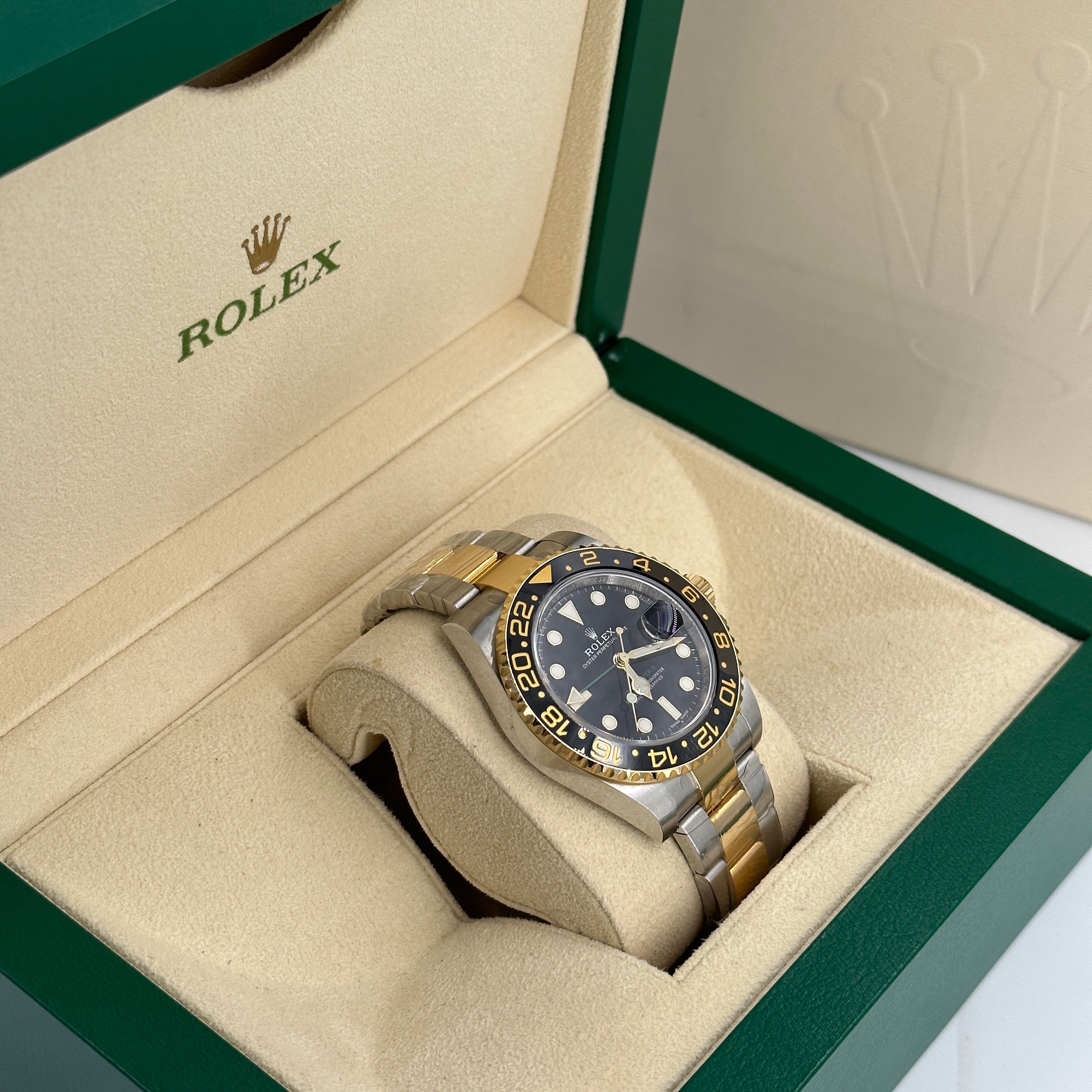 Rolex GMT-Master II 40mm 116713Ln 2021