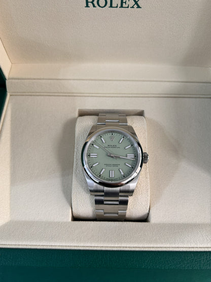 Rolex Oyster Perpetual 134300 Pistachio Green m134300-0006 2025