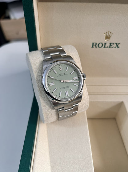 Rolex Oyster Perpetual 134300 Pistachio Green m134300-0006 2025