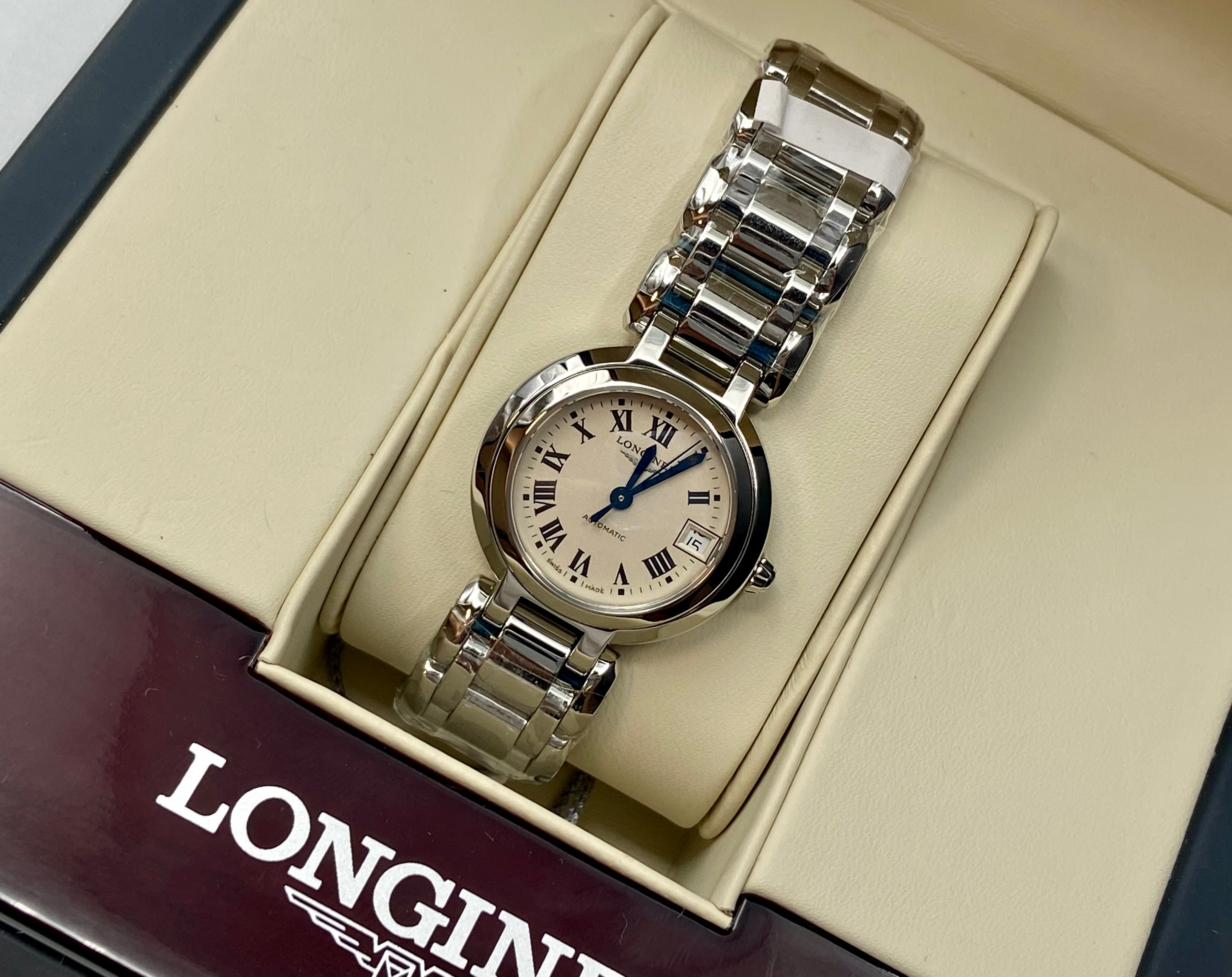 Longines PrimaLuna 26.5mm L8.111.4.71.6