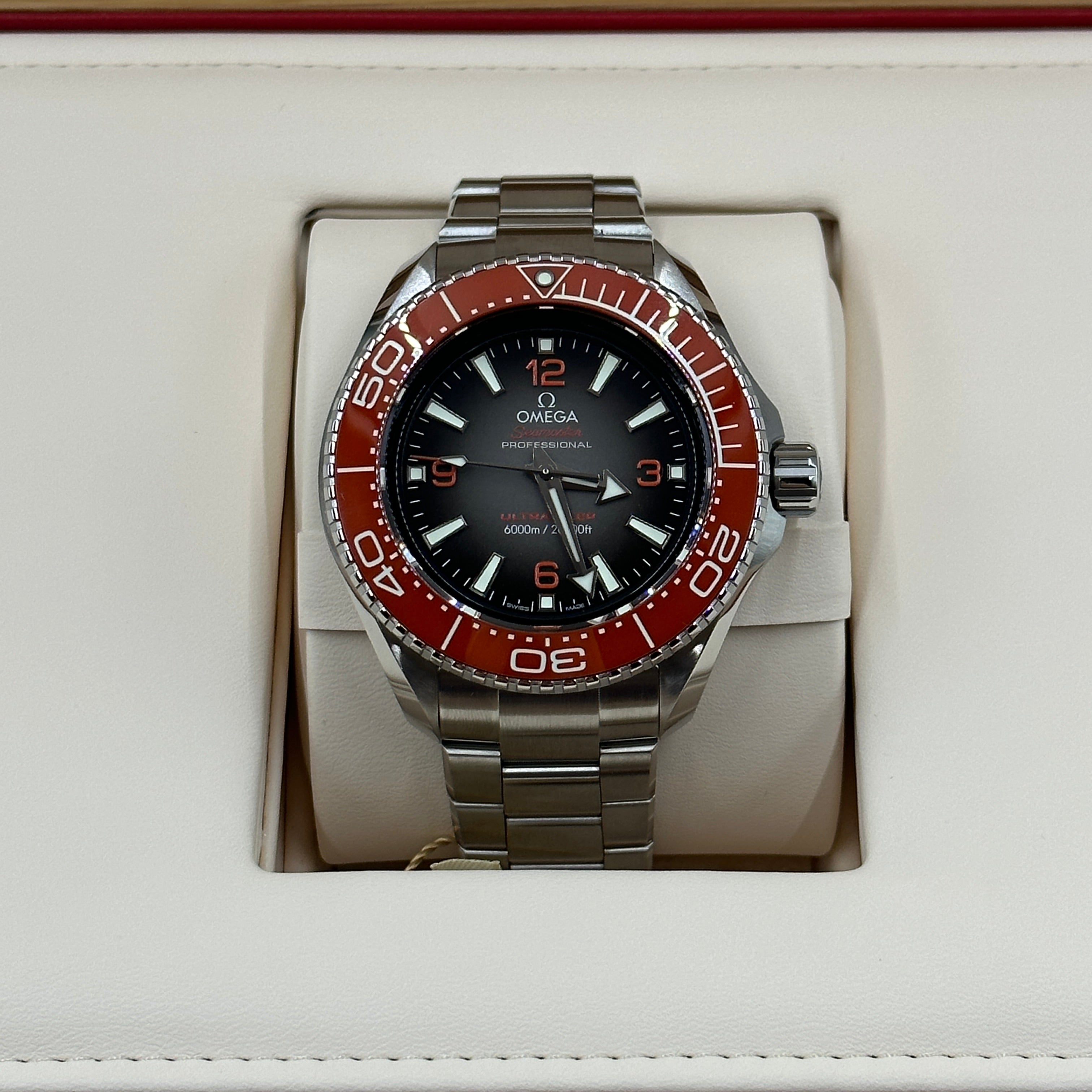 Omega Seamaster Planet Ocean 6000M 45.5 mm 215.30.46.21.06.001 2023