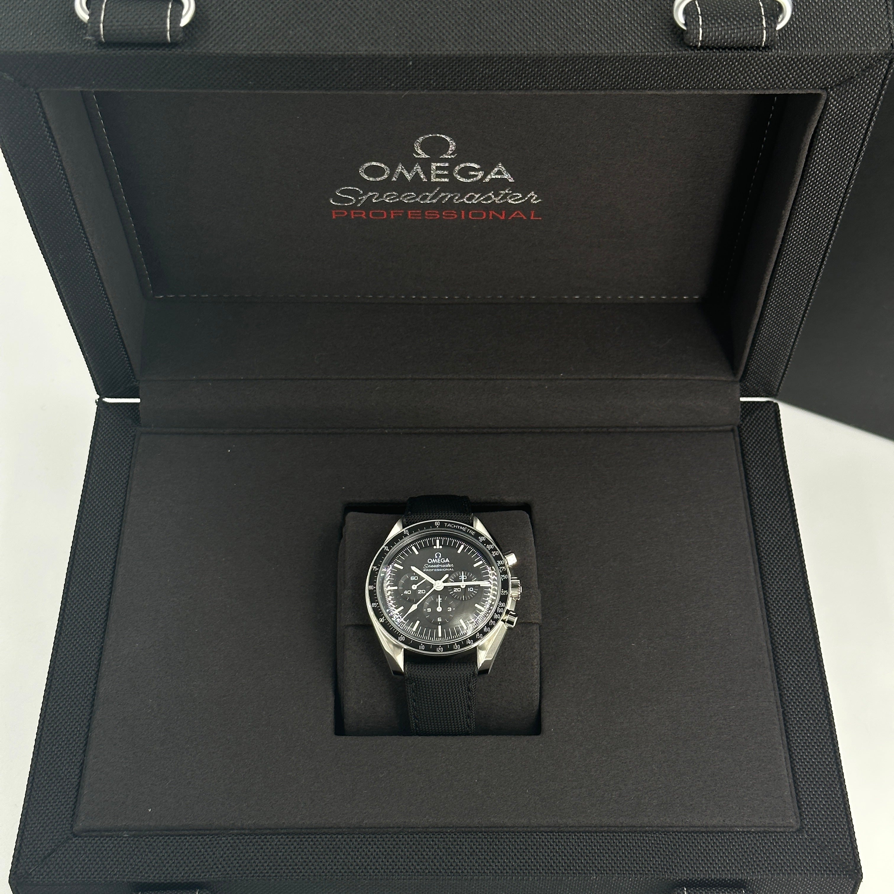 Omega Speedmaster Moonwatch Professional 42 mm 310.32.42.50.01.001 2025