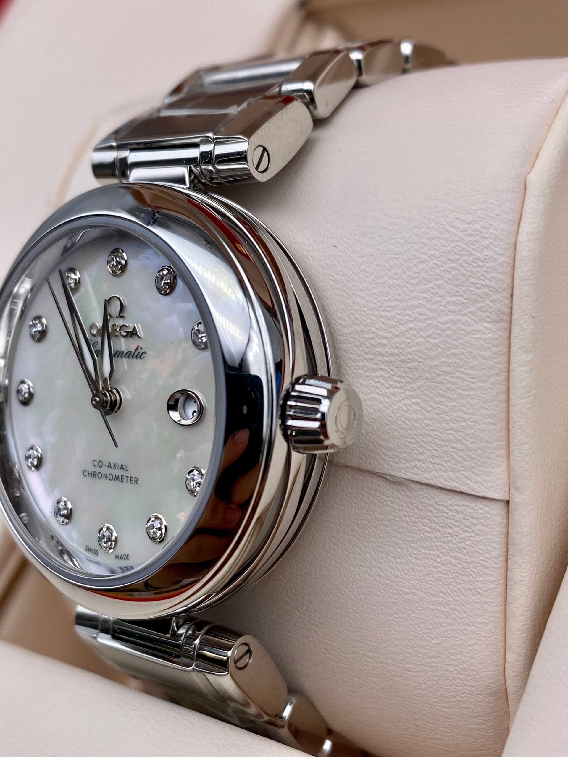 Omega De Ville Ladymatic 34 mm 425.30.34.20.55.002 2025