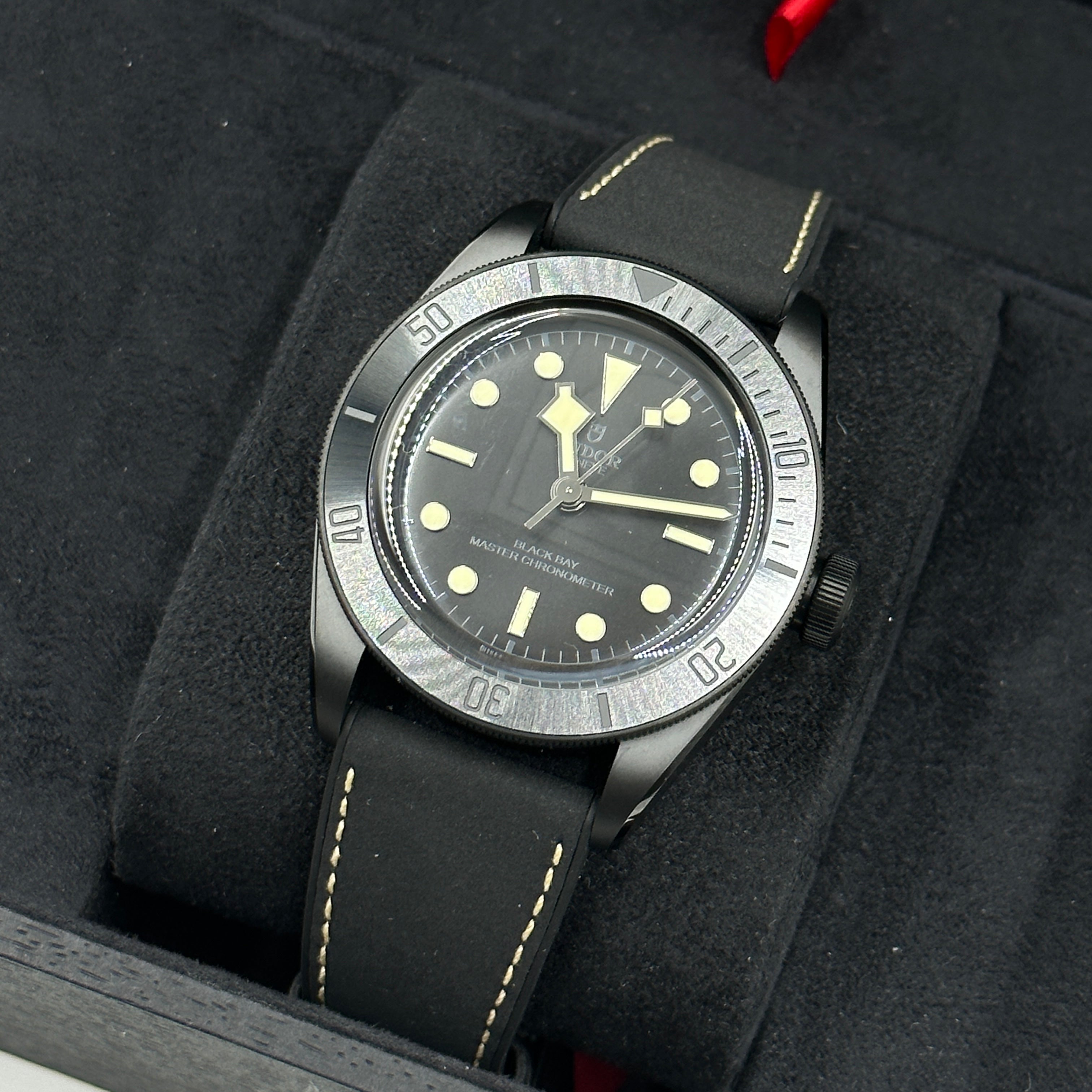 Tudor Black Bay Ceramic 41mm 79210Cnu-0001 Black Leather 2023