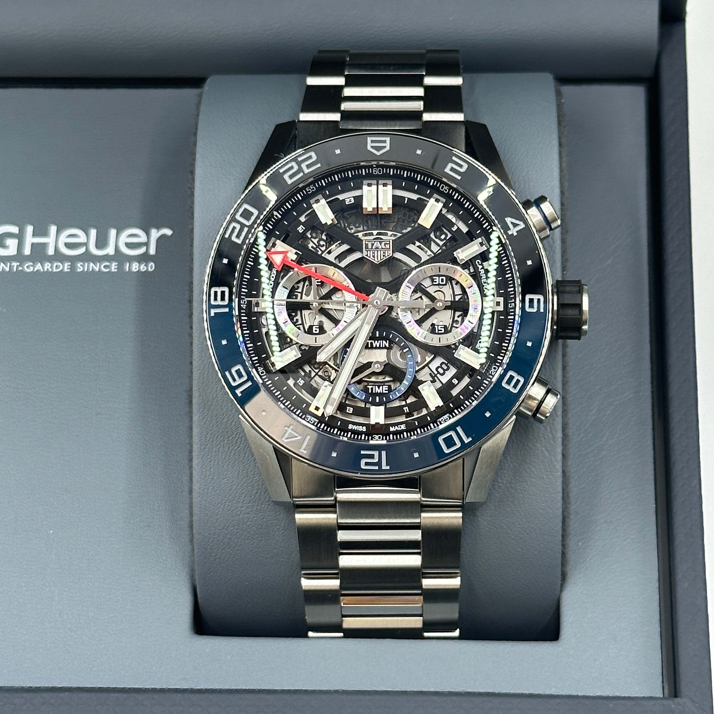 TAG Heuer Carrera Chronograph Twin-Time 45mm CBG2A1Z.BA0658 2024