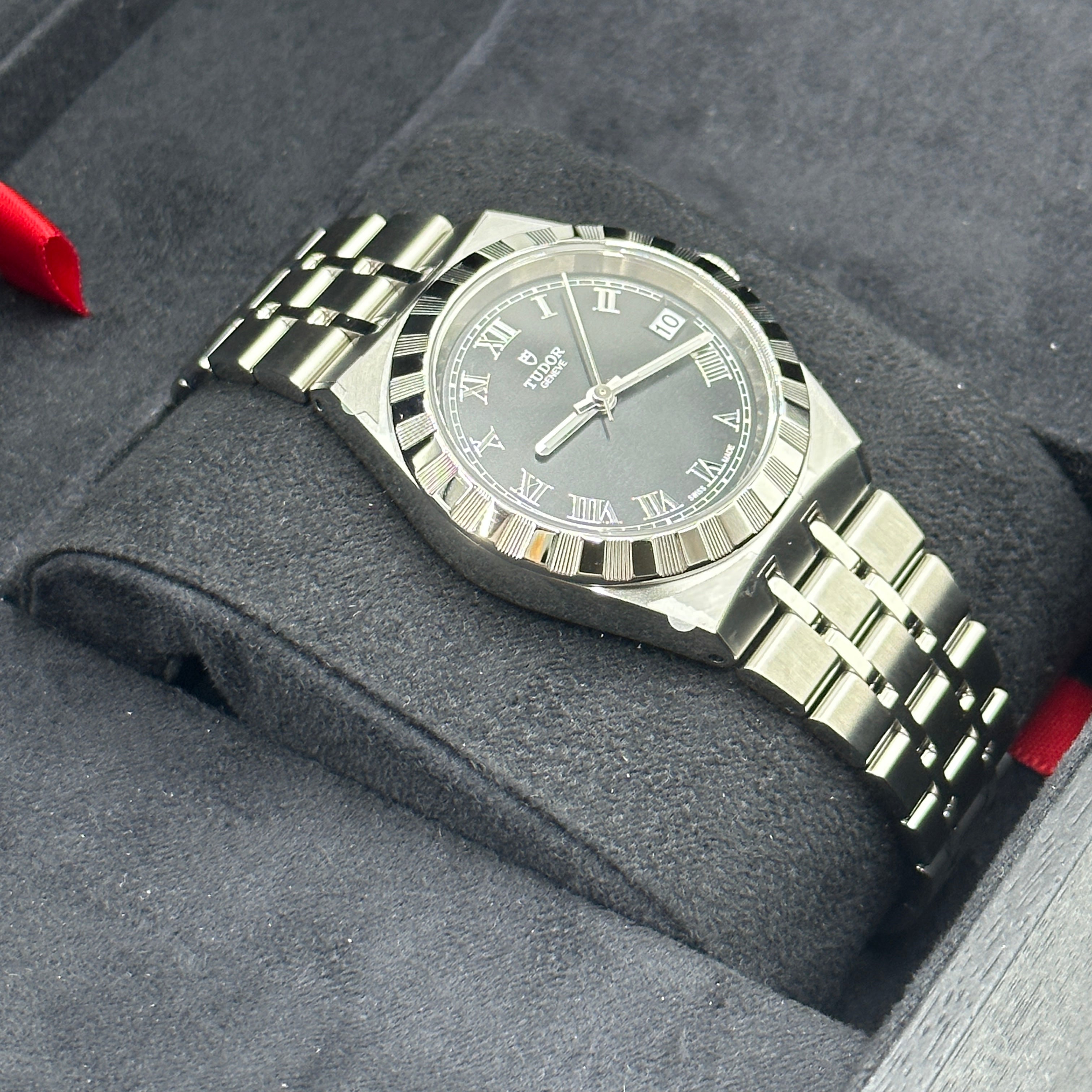 Tudor Tudor Royal 34mm 28400-0003 Black Roman Steel 2022