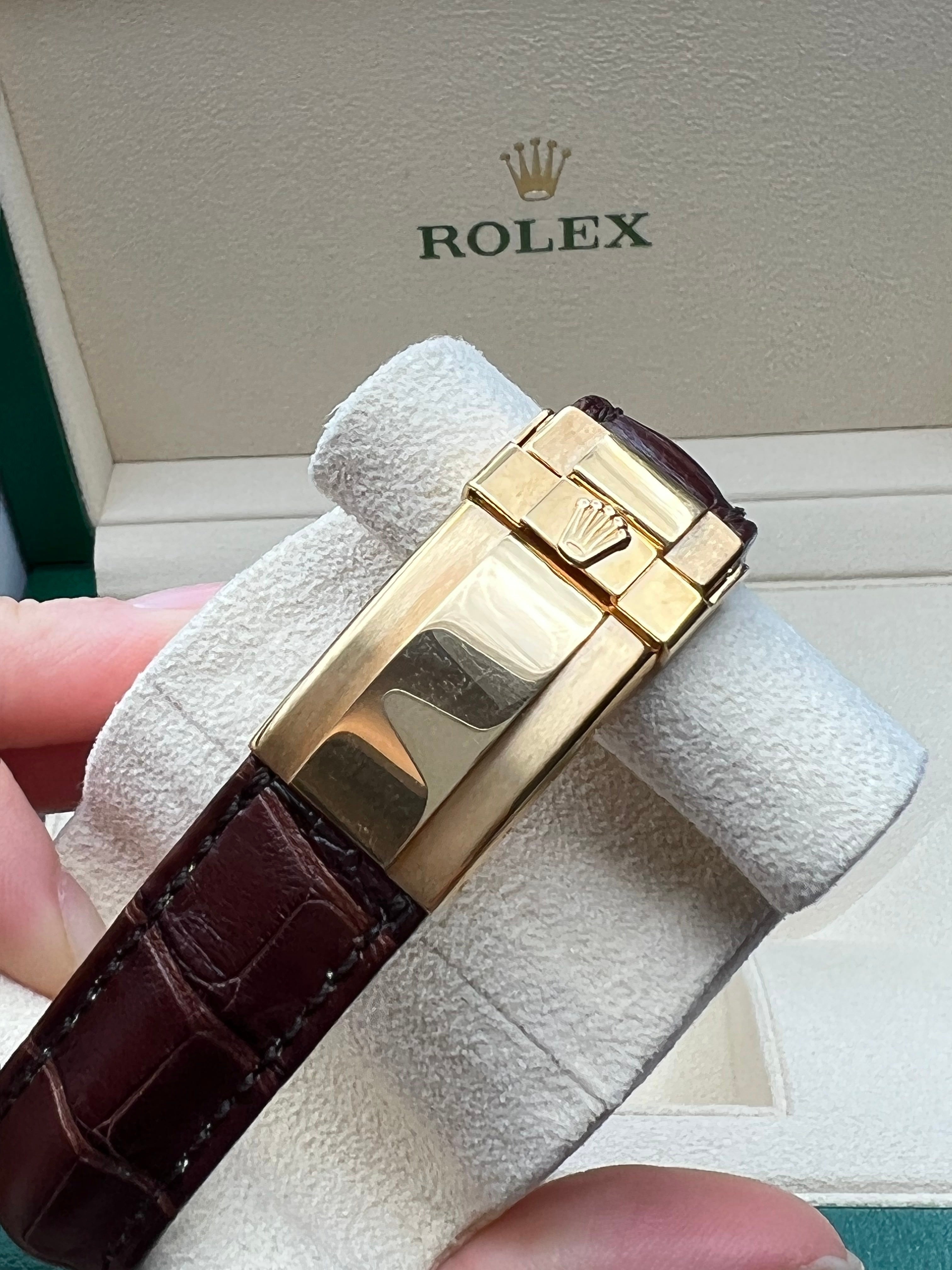 Rolex Cosmograph Daytona 116518 Black Leather (Old Card) 2019