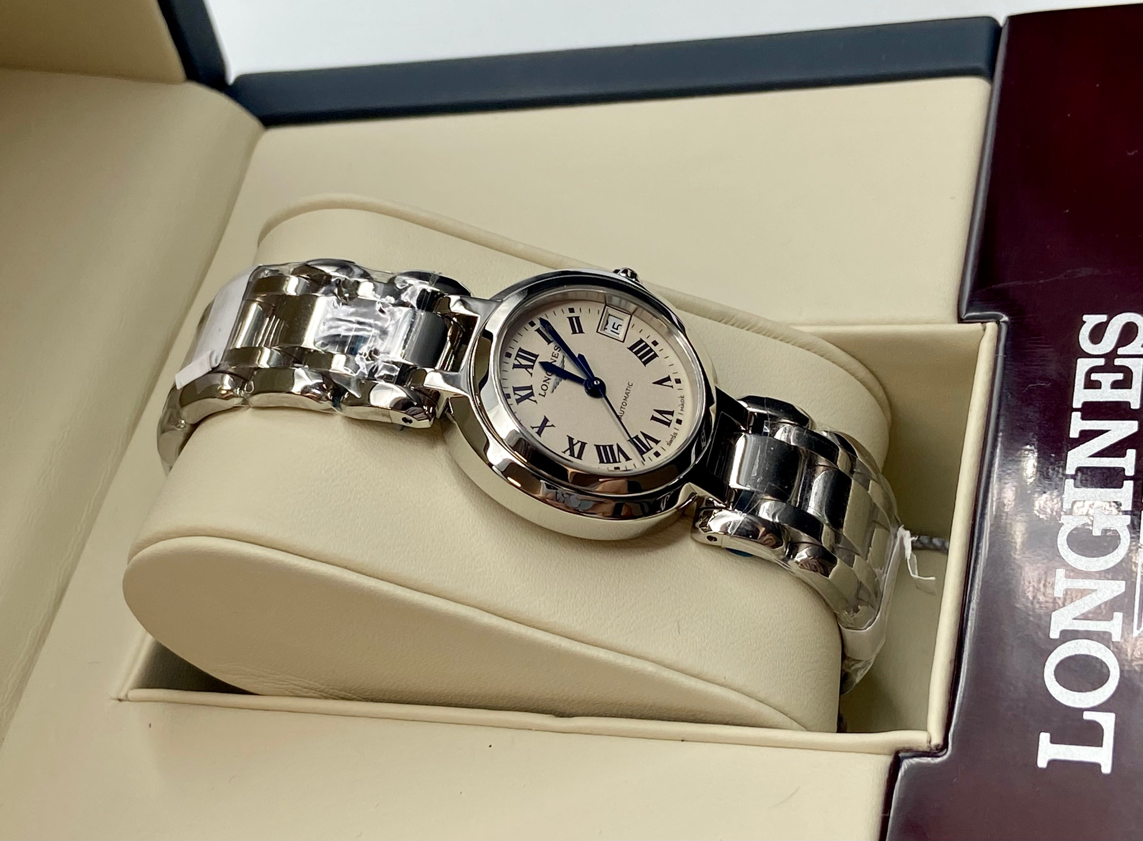 Longines PrimaLuna 26.5mm L8.111.4.71.6