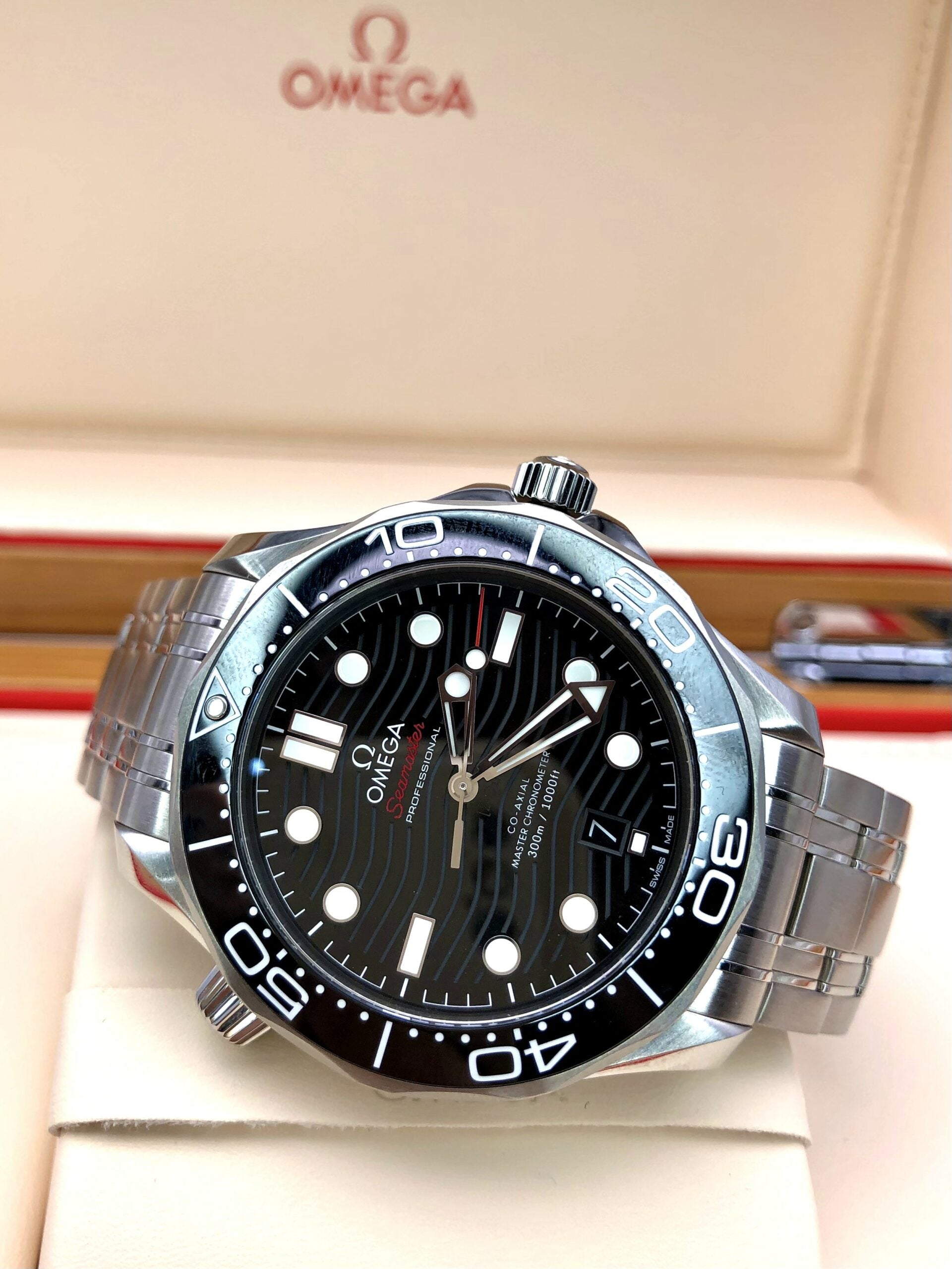 Omega Seamaster Diver 300M 42 mm 210.30.42.20.01.001 2023 JAX