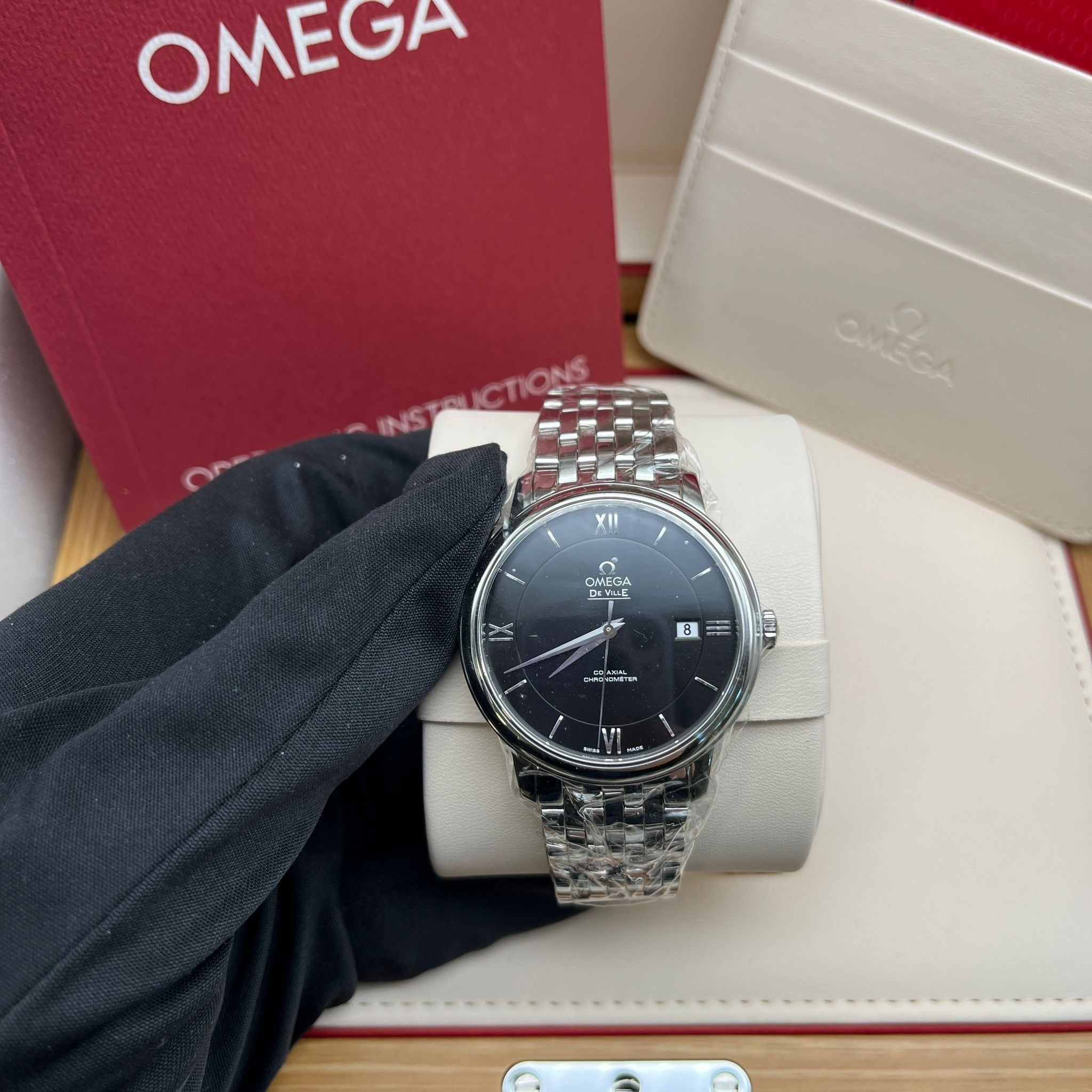 Omega De Ville Prestige 39.5 mm 424.10.40.20.01.001 2025