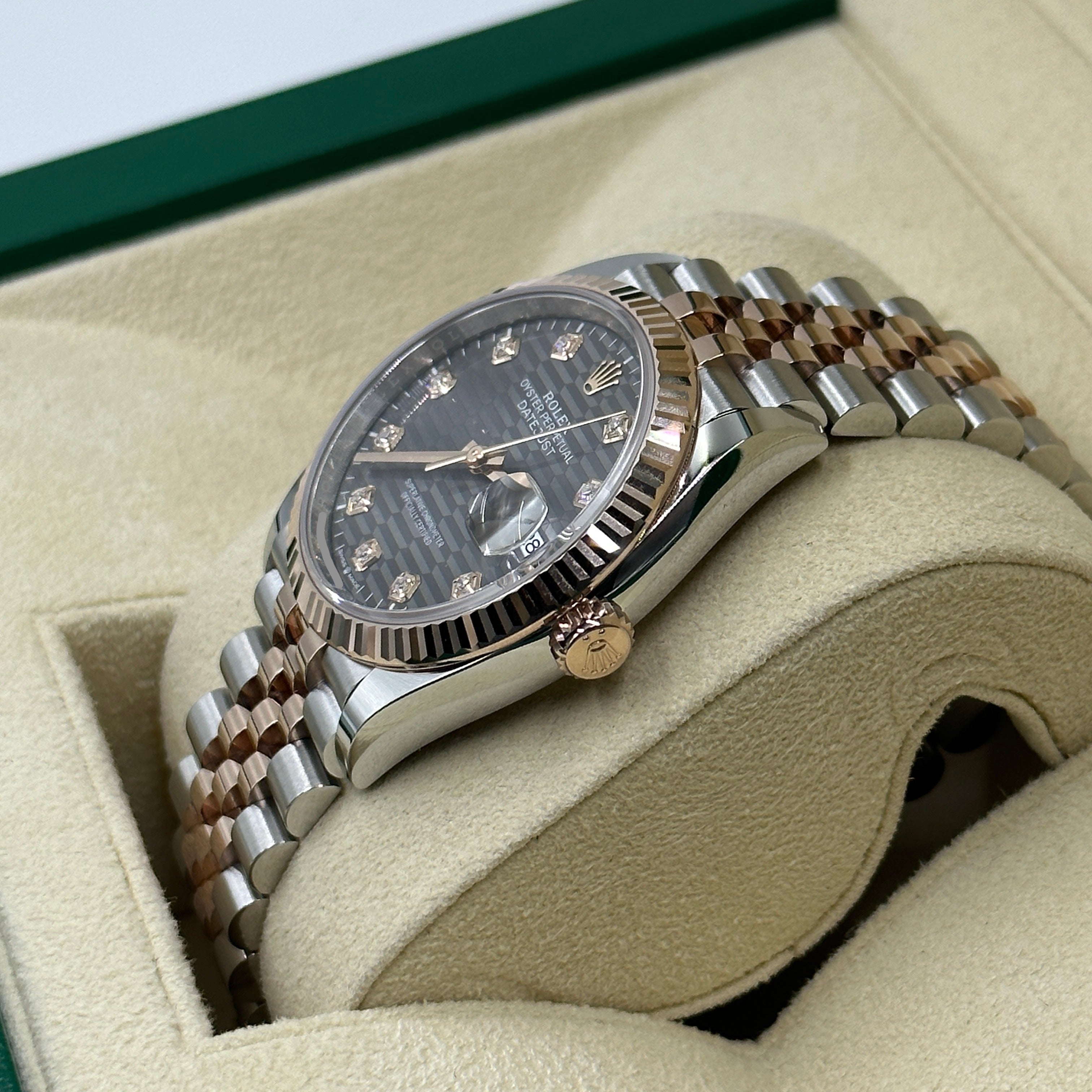 Rolex Datejust 36 126231G Grey Fluted Jubilee 2024