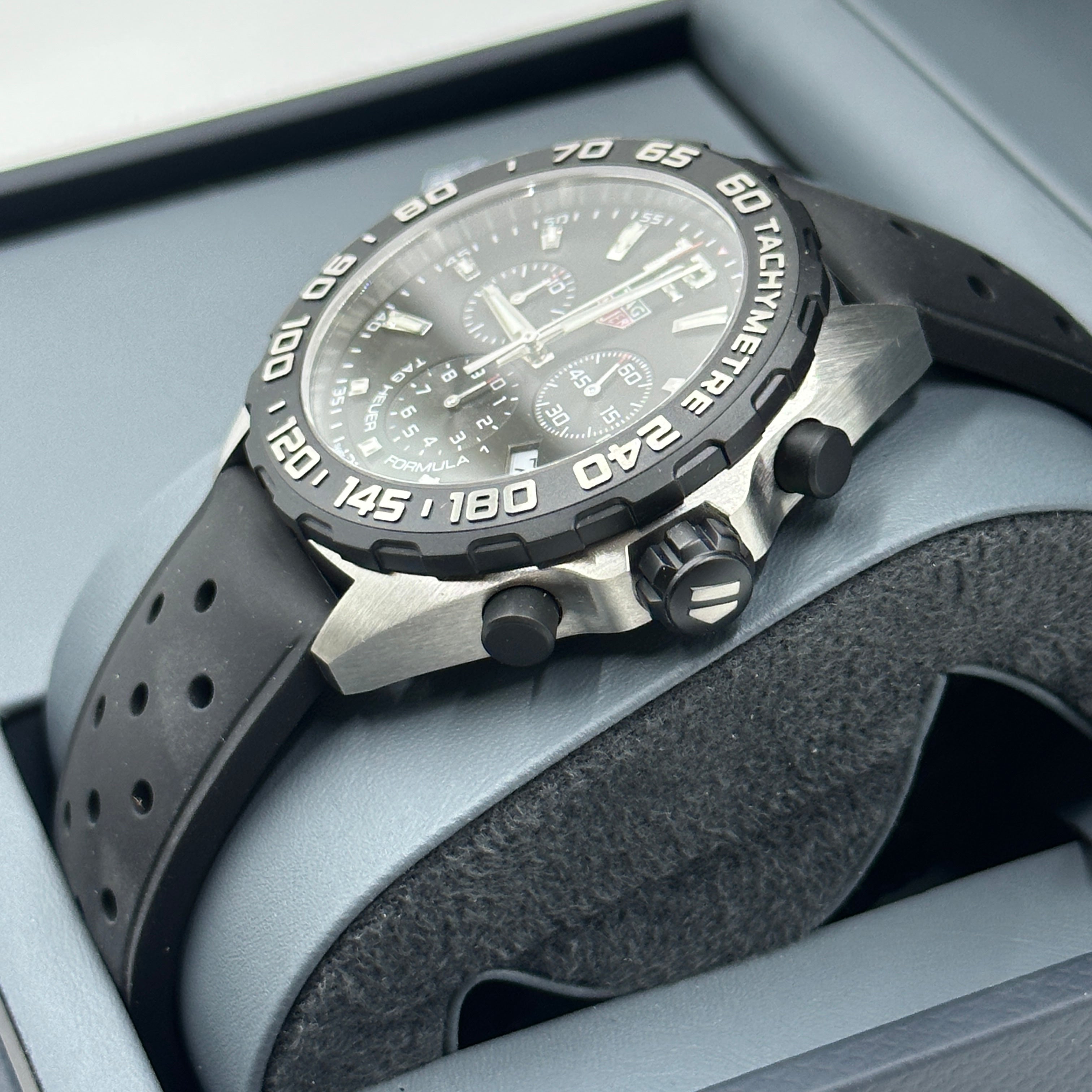 TAG Heuer Formula 1 Chronograph 43mm CAZ1010.FT8024 2025