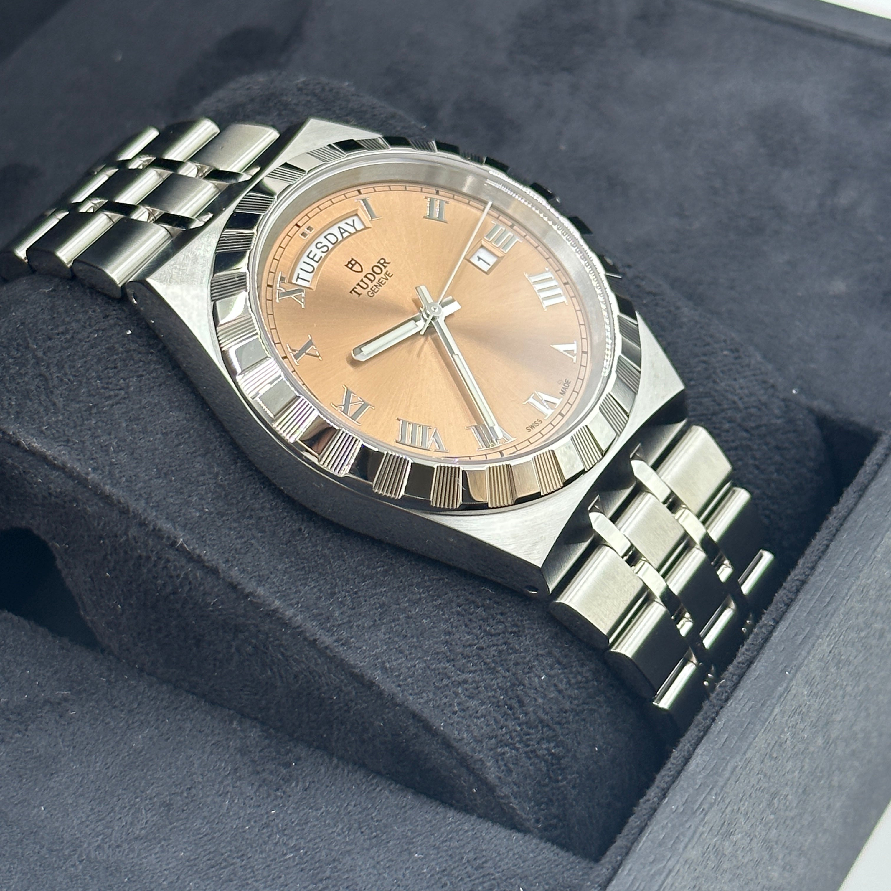 Tudor Tudor Royal 41mm 28600-0009 Pink Roman 2025